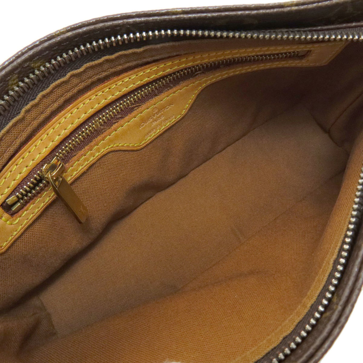 Louis Vuitton Monogram Monogram Canvas Shoulder Bag (Pre-Owned)