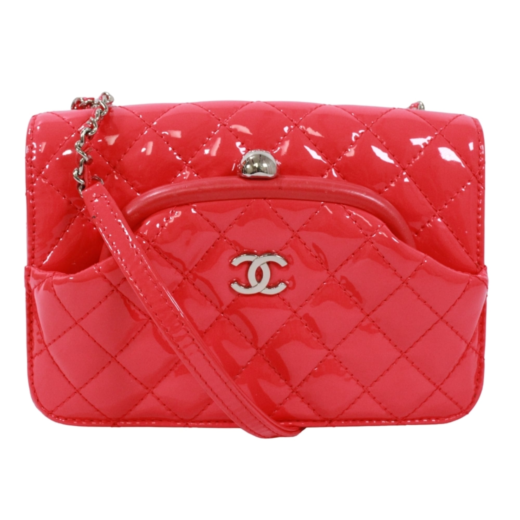 Chanel Pink Patent Leather Shoulder Bag (Pre-Owned)