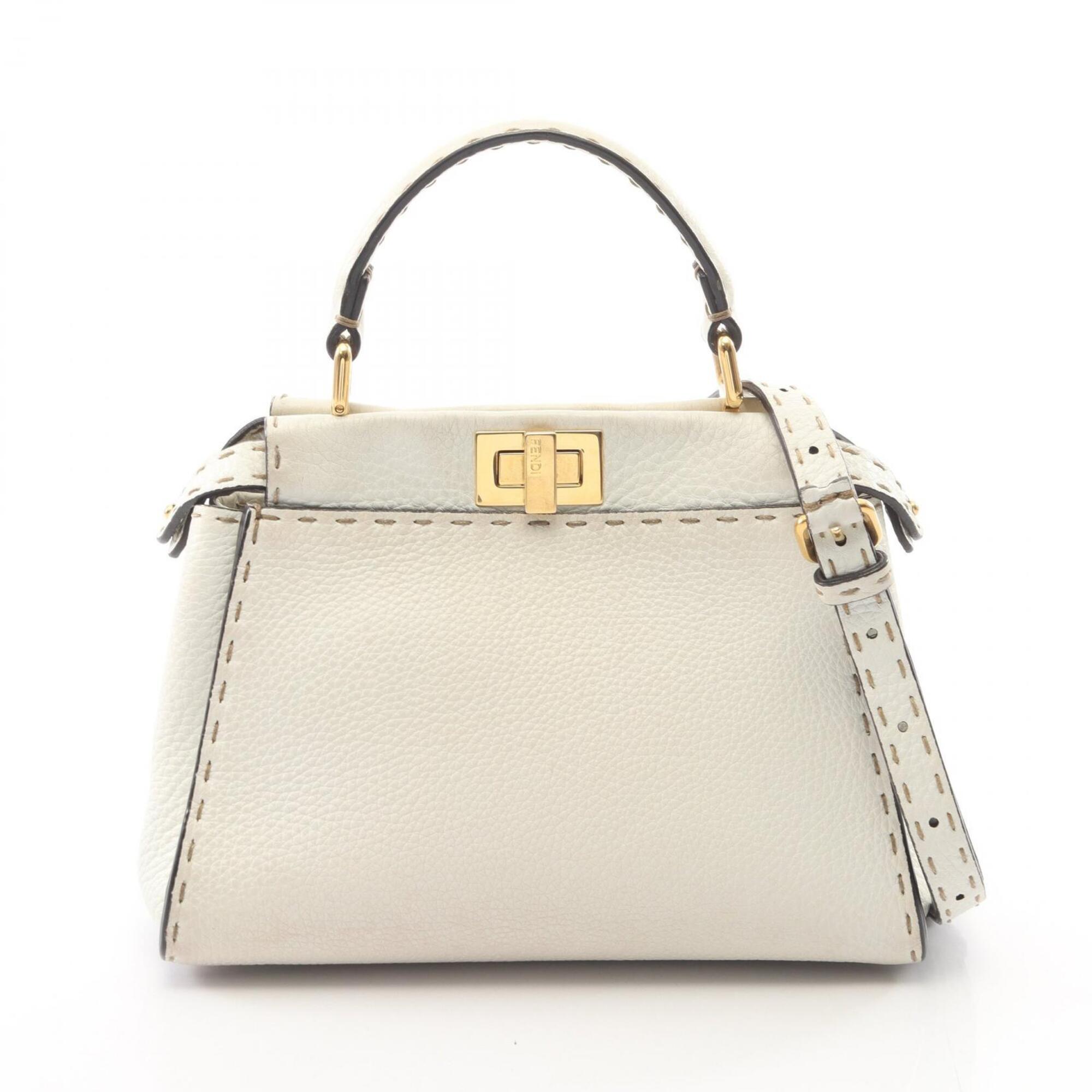 Fendi White Leather Handbag (Pre-Owned)
