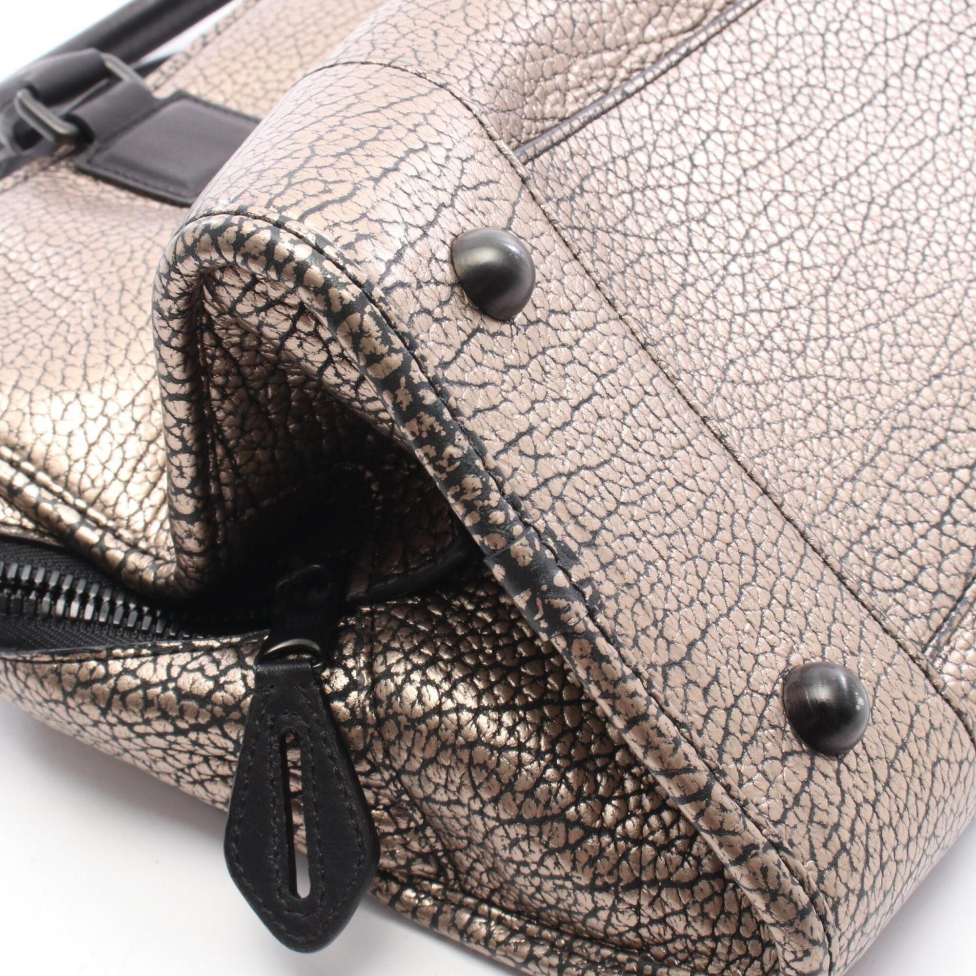 Loewe Amazona Gold Leather Handbag (Pre-Owned)