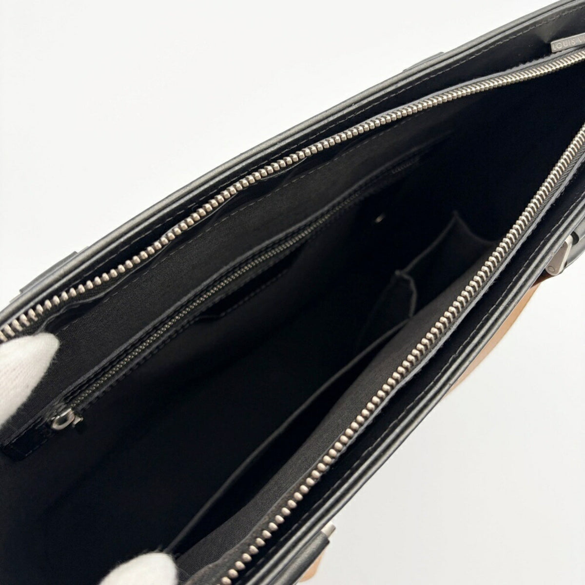 Louis Vuitton Noir Monogram Leather Tote Bag (Pre-Owned)