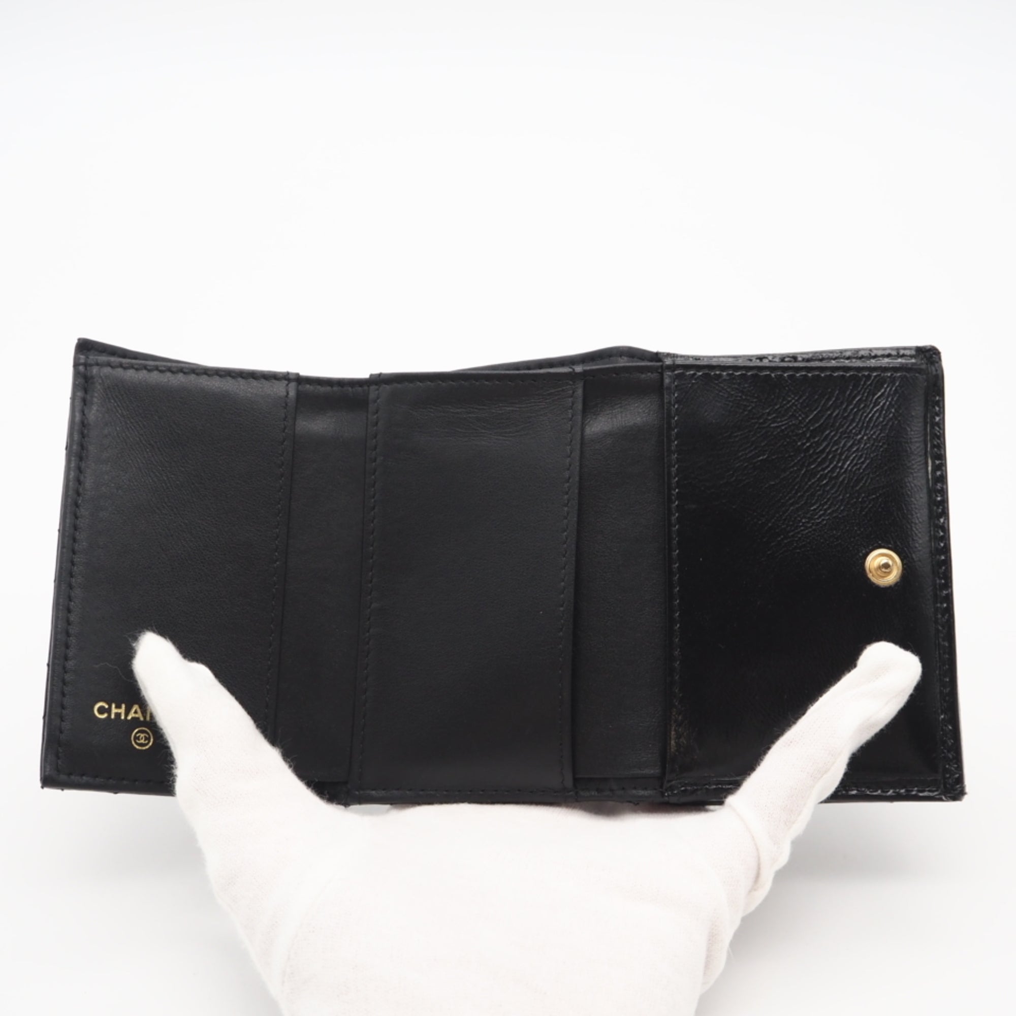 Chanel Matelasse Gold Black Leather Wallet (Tri-Fold) (Pre-Owned)