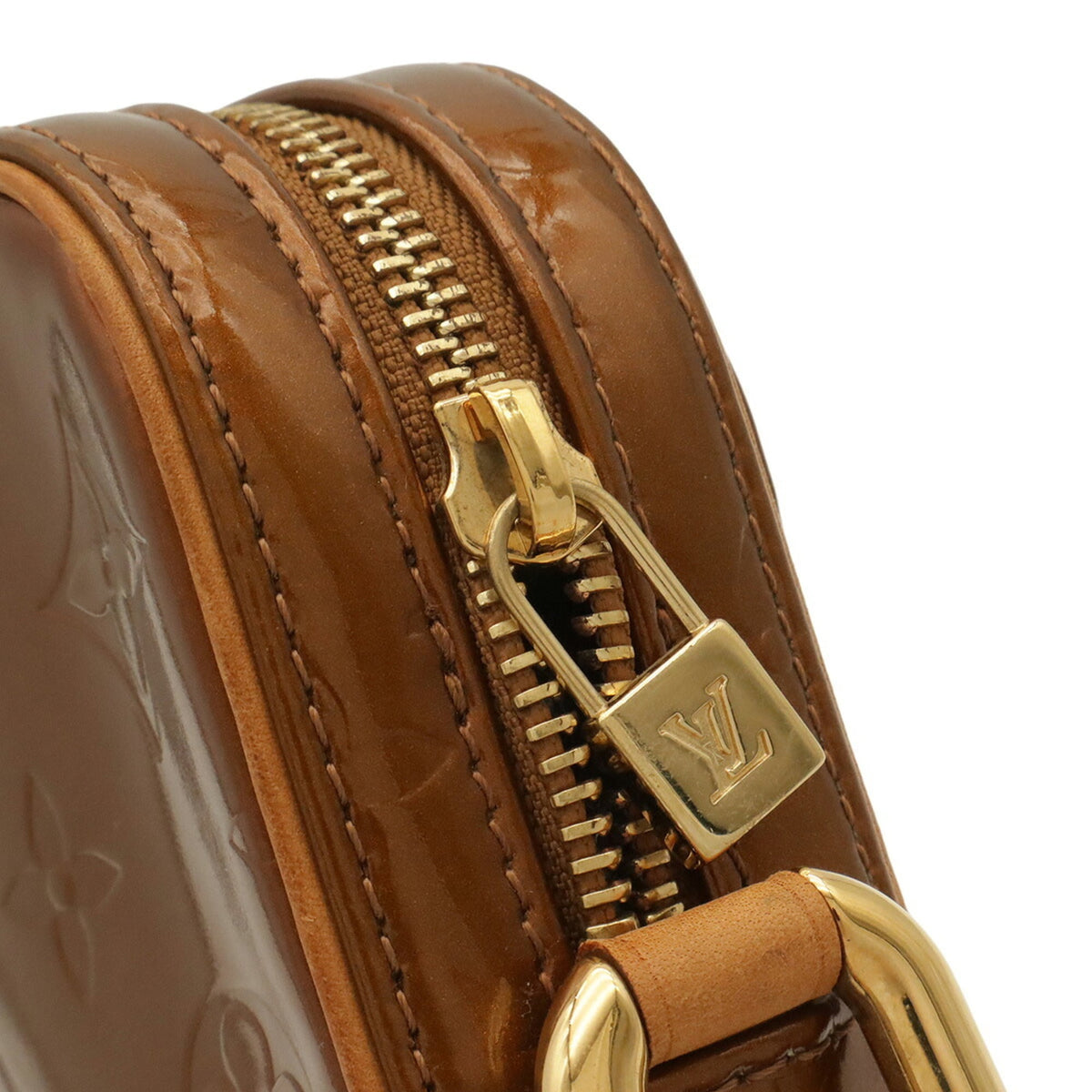 Louis Vuitton Bronze Leather Pochette Shoulder Bag (Pre-Owned)