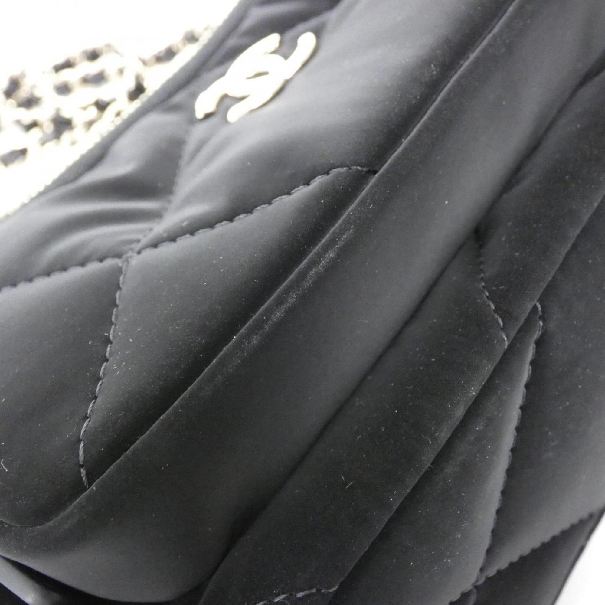 Chanel Black Handbag Shoulder Bag (Pre-Owned)