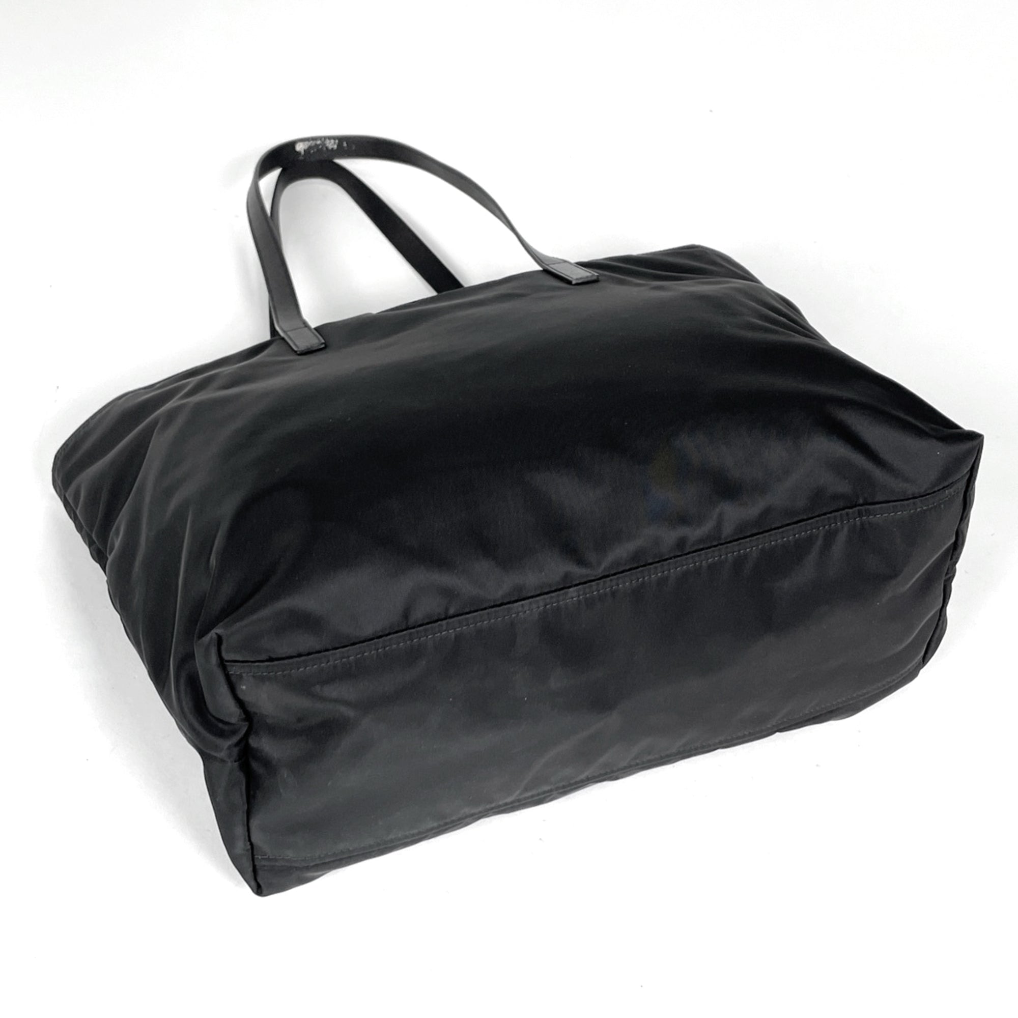Prada Black Nylon Leather Tote Bag (Pre-Owned)
