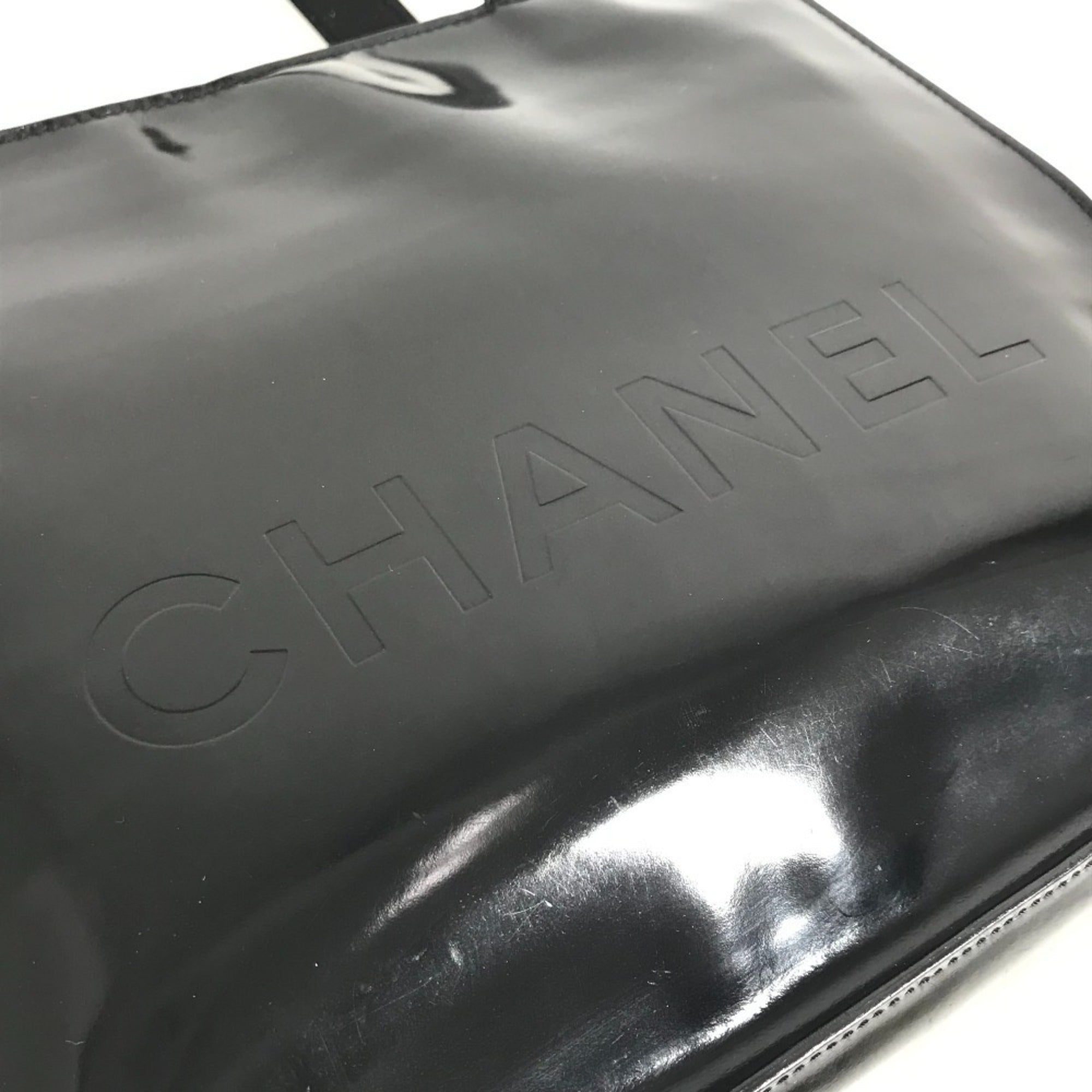 Chanel Black Patent Leather Shoulder Bag Tote Bag (Pre-Owned)
