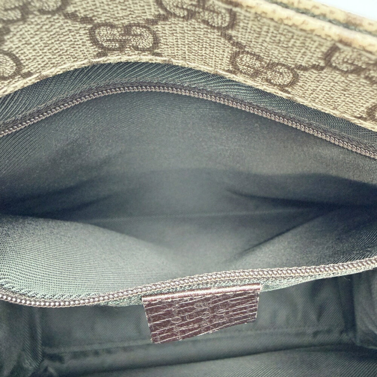 Gucci Beige Dark Brown Pvc Leather Tote Bag (Pre-Owned)