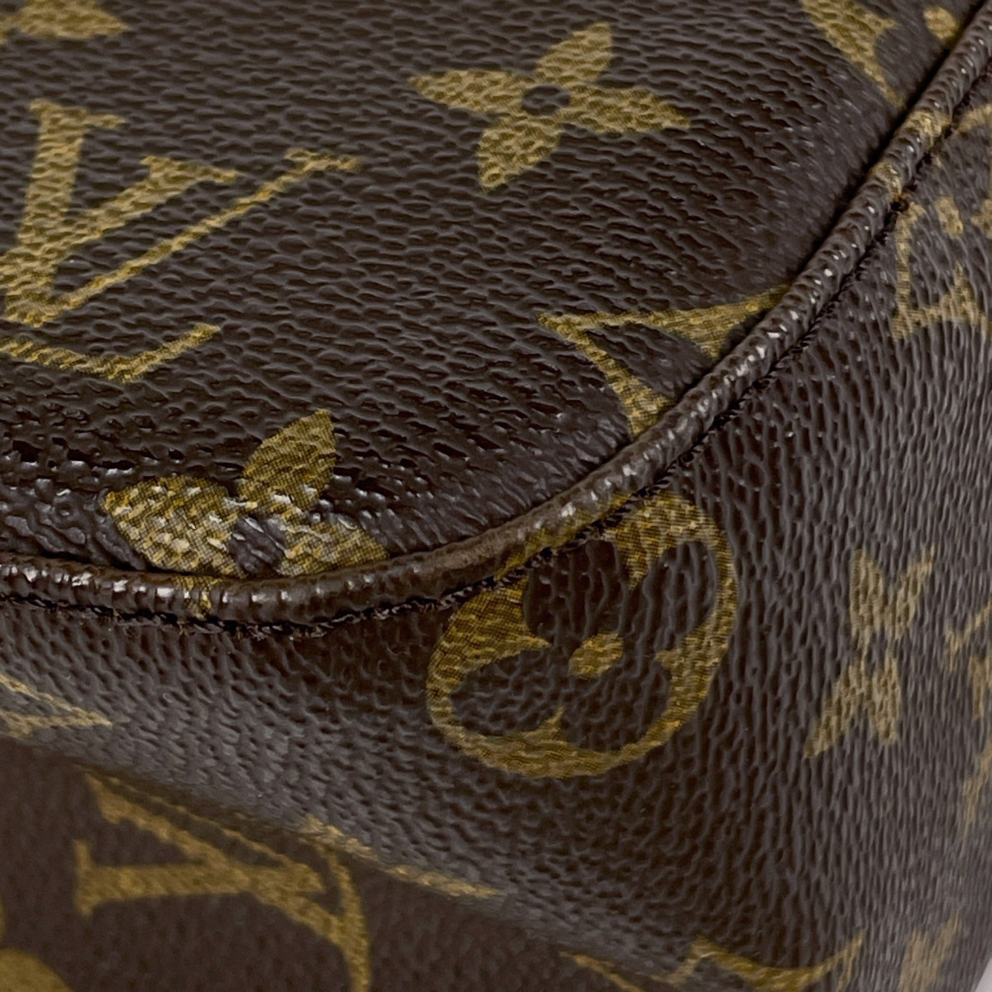 Louis Vuitton Brown Monogram Shoulder Bag (Pre-Owned)
