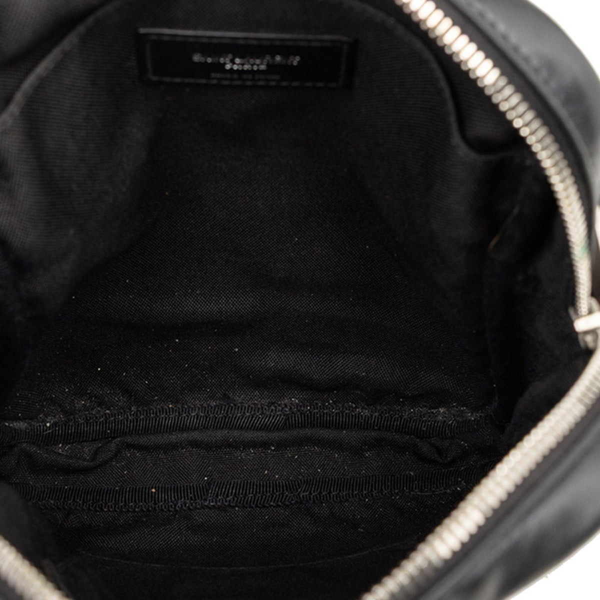 Saint Laurent Black Leather Shoulder Bag (Pre-Owned)