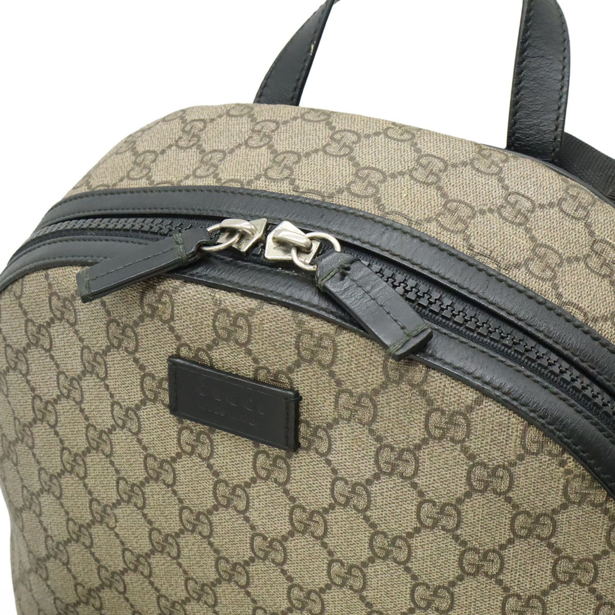 Gucci Beige Black Gg Supreme Backpack (Pre-Owned)