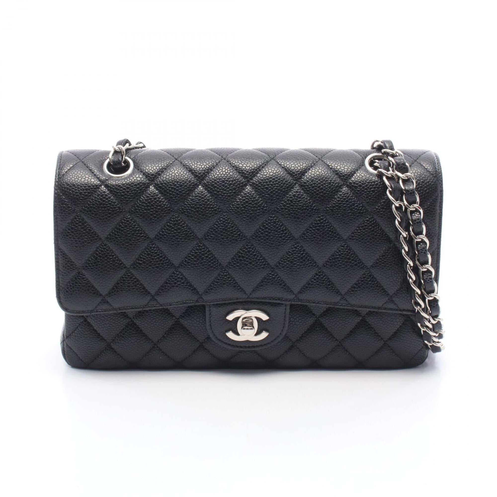 Chanel Black Grained Calfskin Handbag Shoulder Bag (Pre-Owned)