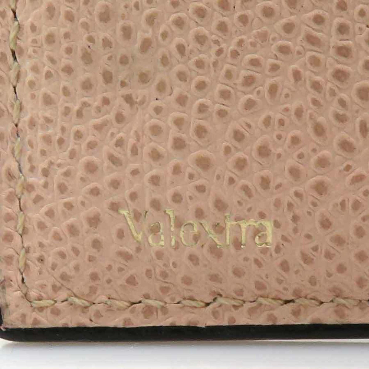 Valextra