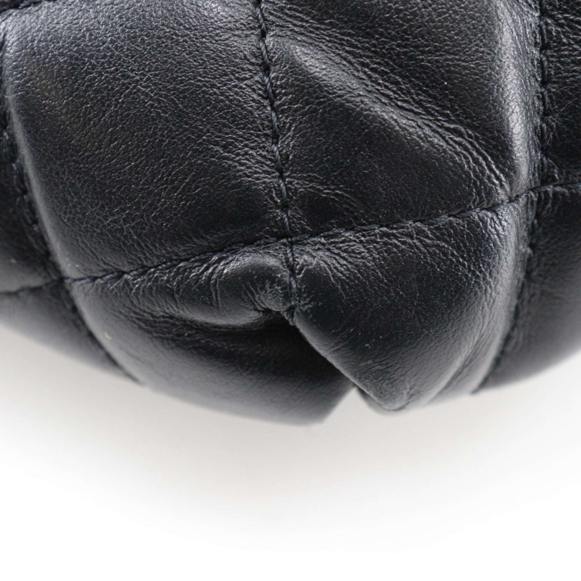 Chanel Black Leather Fanny Pack Sling Bag (Pre-Owned)