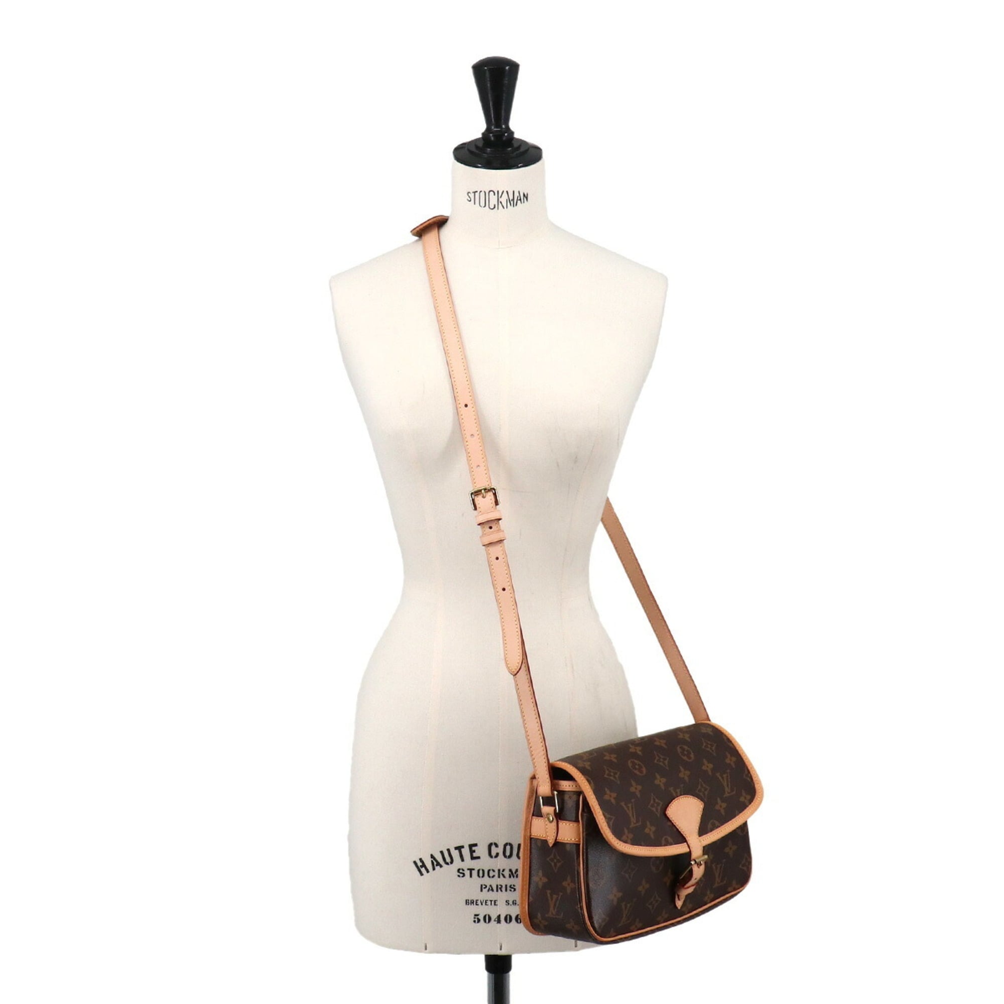 Louis Vuitton Monogram Monogram Canvas Shoulder Bag (Pre-Owned)
