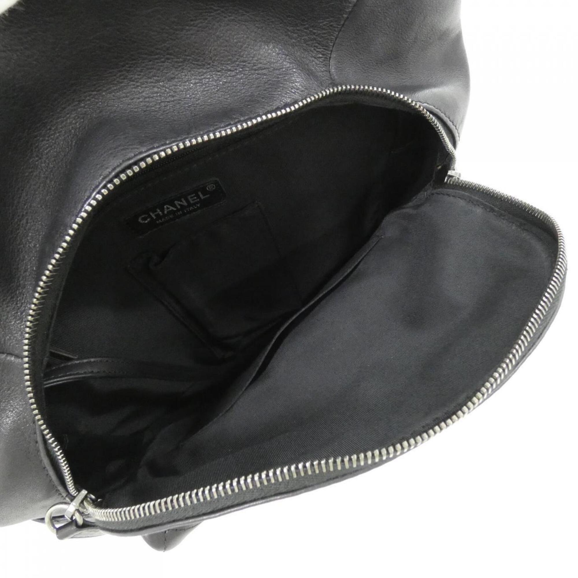 Chanel Black Leather Backpack (Pre-Owned)