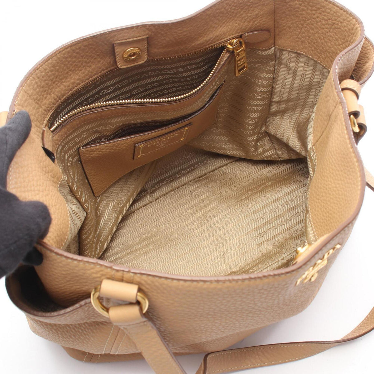 Prada Beige Leather Handbag Tote Bag (Pre-Owned)