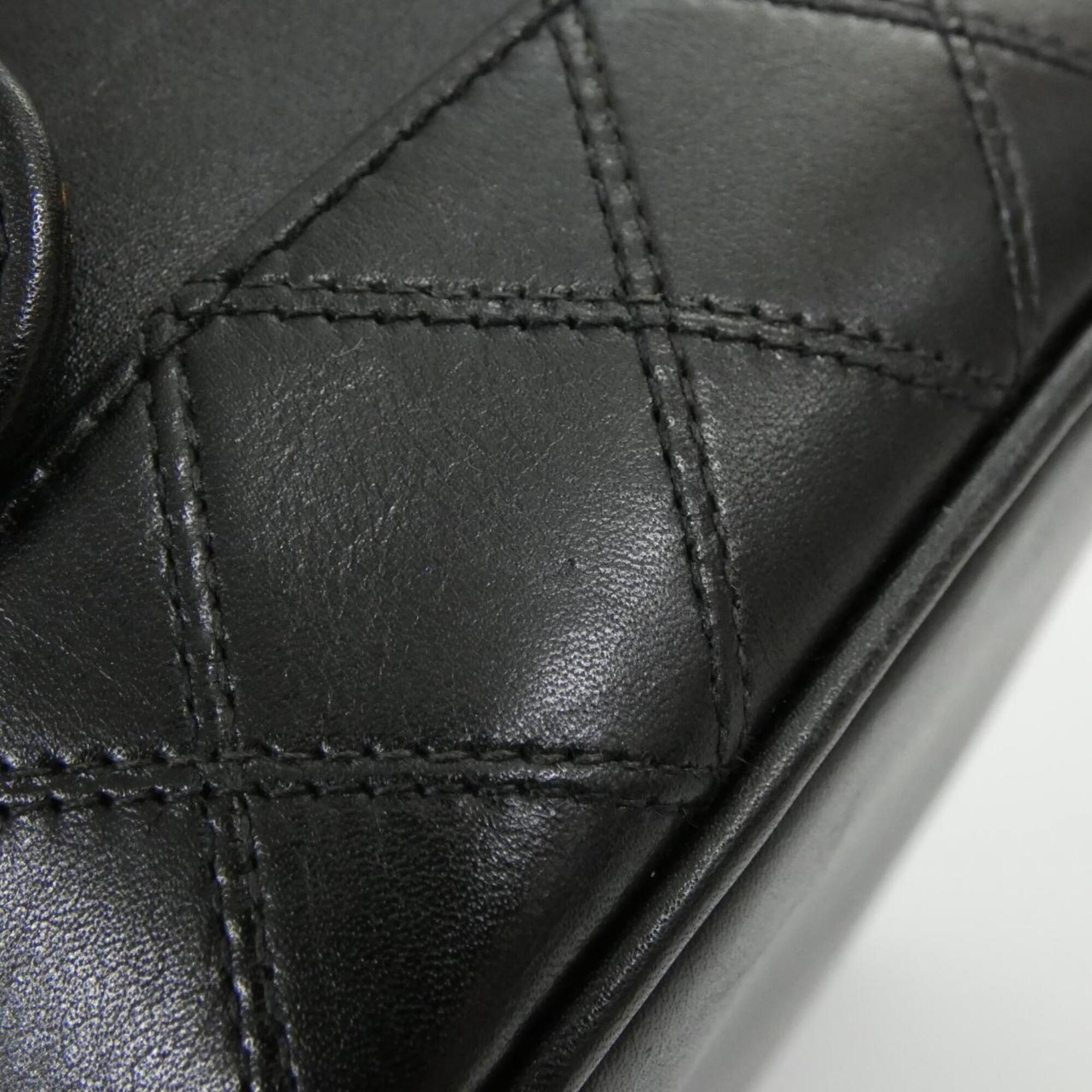 Chanel Black Leather Handbag (Pre-Owned)