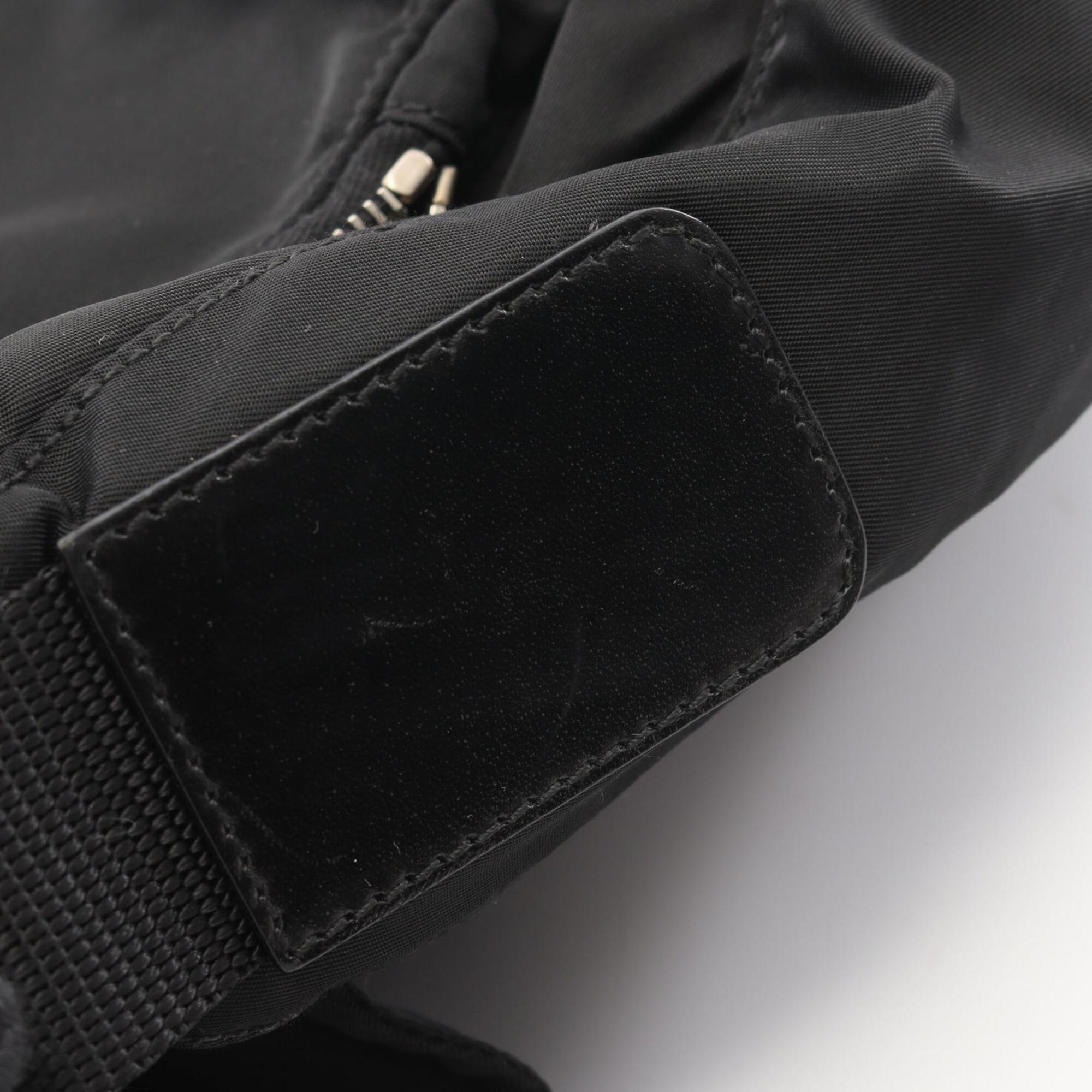Prada Black Nylon Leather Handbag Shoulder Bag (Pre-Owned)