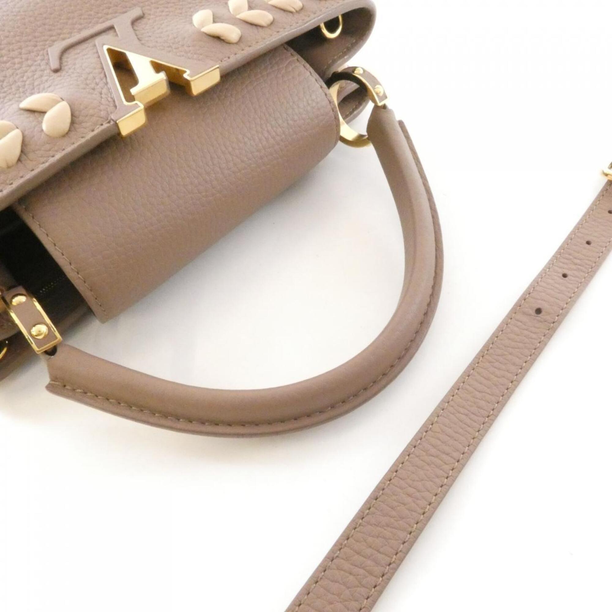 Louis Vuitton Beige Leather Handbag (Pre-Owned)