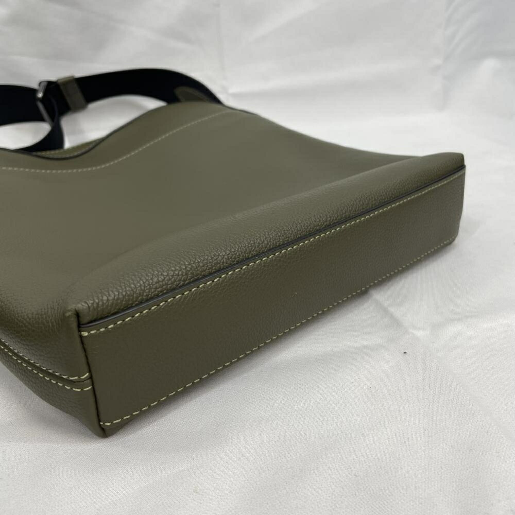 Coach Brown Shoulder Bag (Pre-Owned)