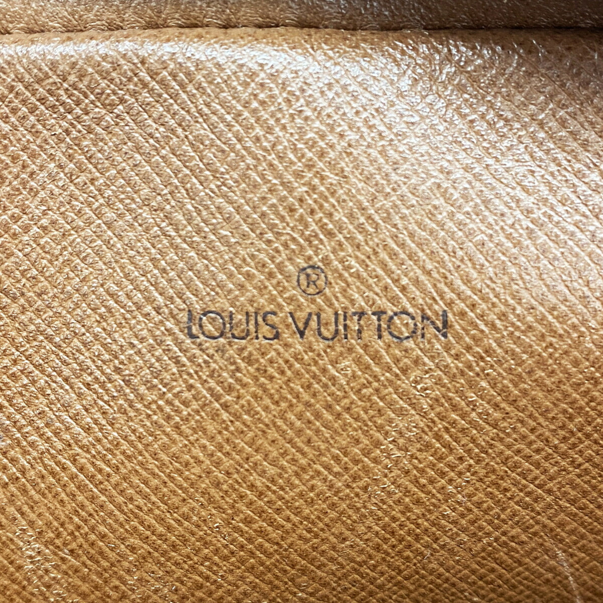 Louis Vuitton Brown Shoulder Bag (Pre-Owned)