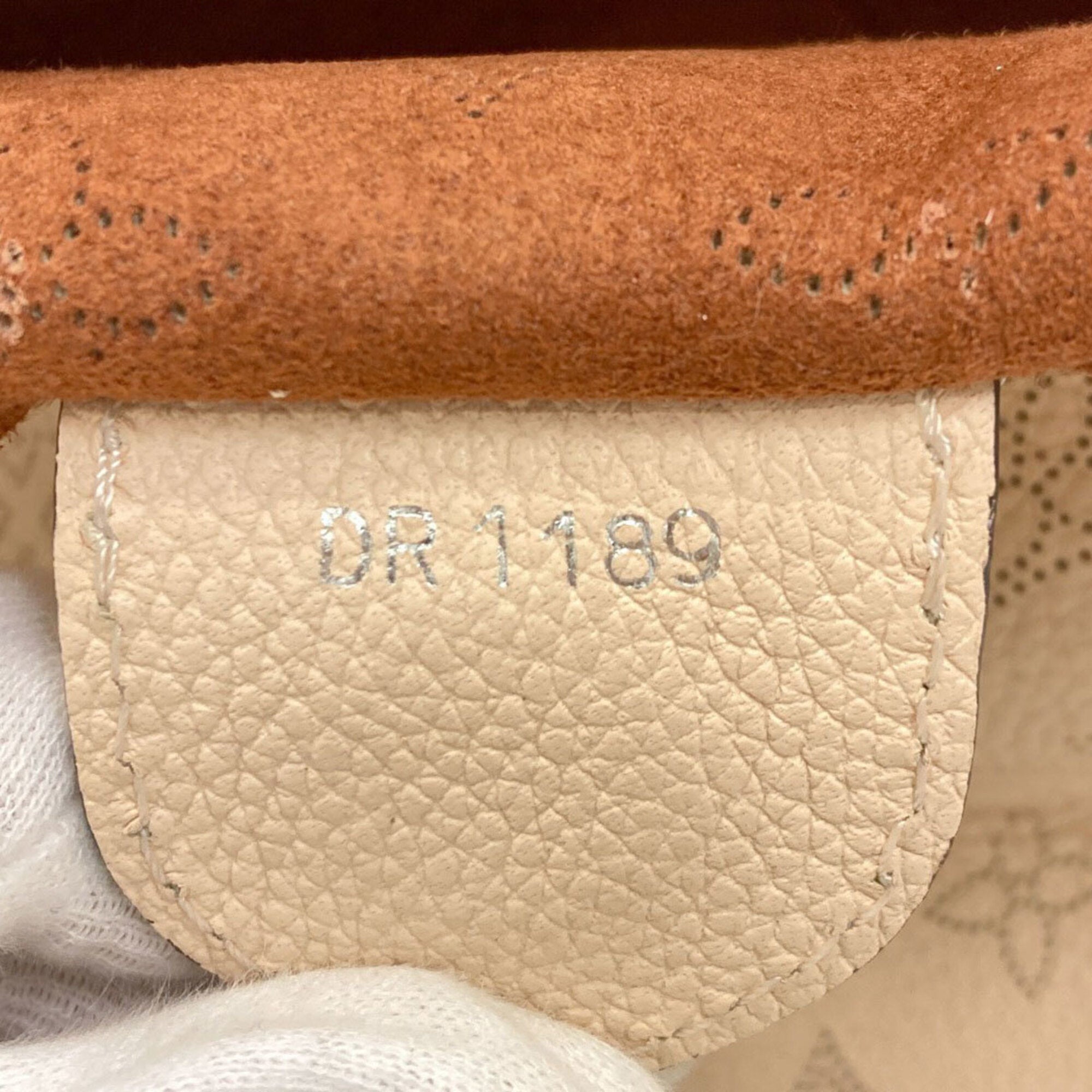 Louis Vuitton Mahina Mahina Leather Handbag (Pre-Owned)