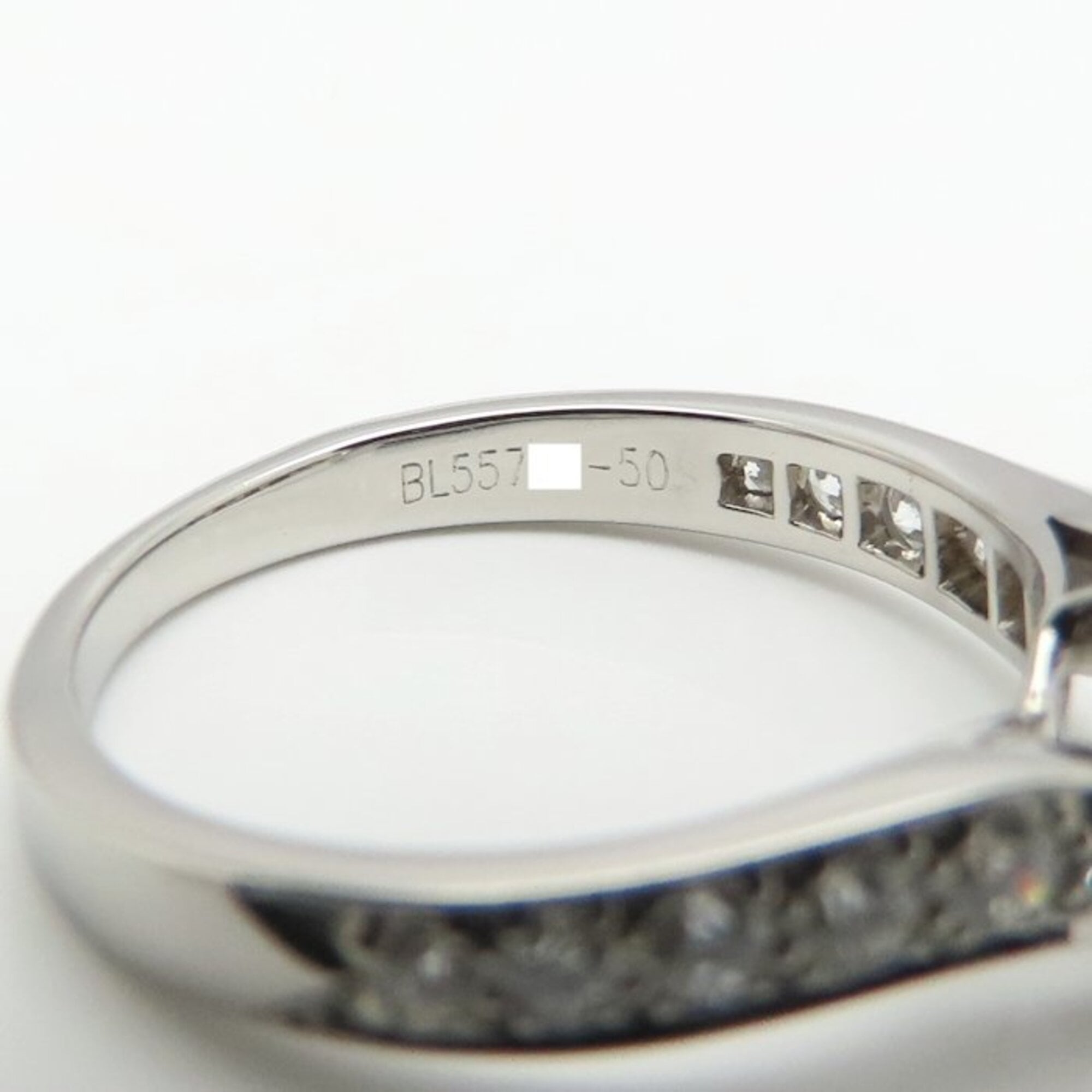 Van Cleef & Arpels Platinum 950 Band Ring (Pre-Owned)