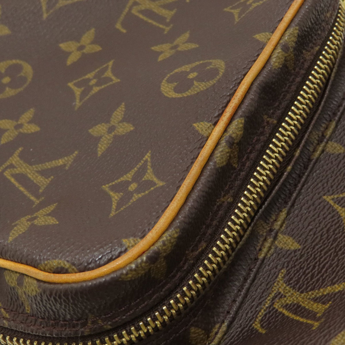 Louis Vuitton Monogram Monogram Canvas Shoulder Bag (Pre-Owned)