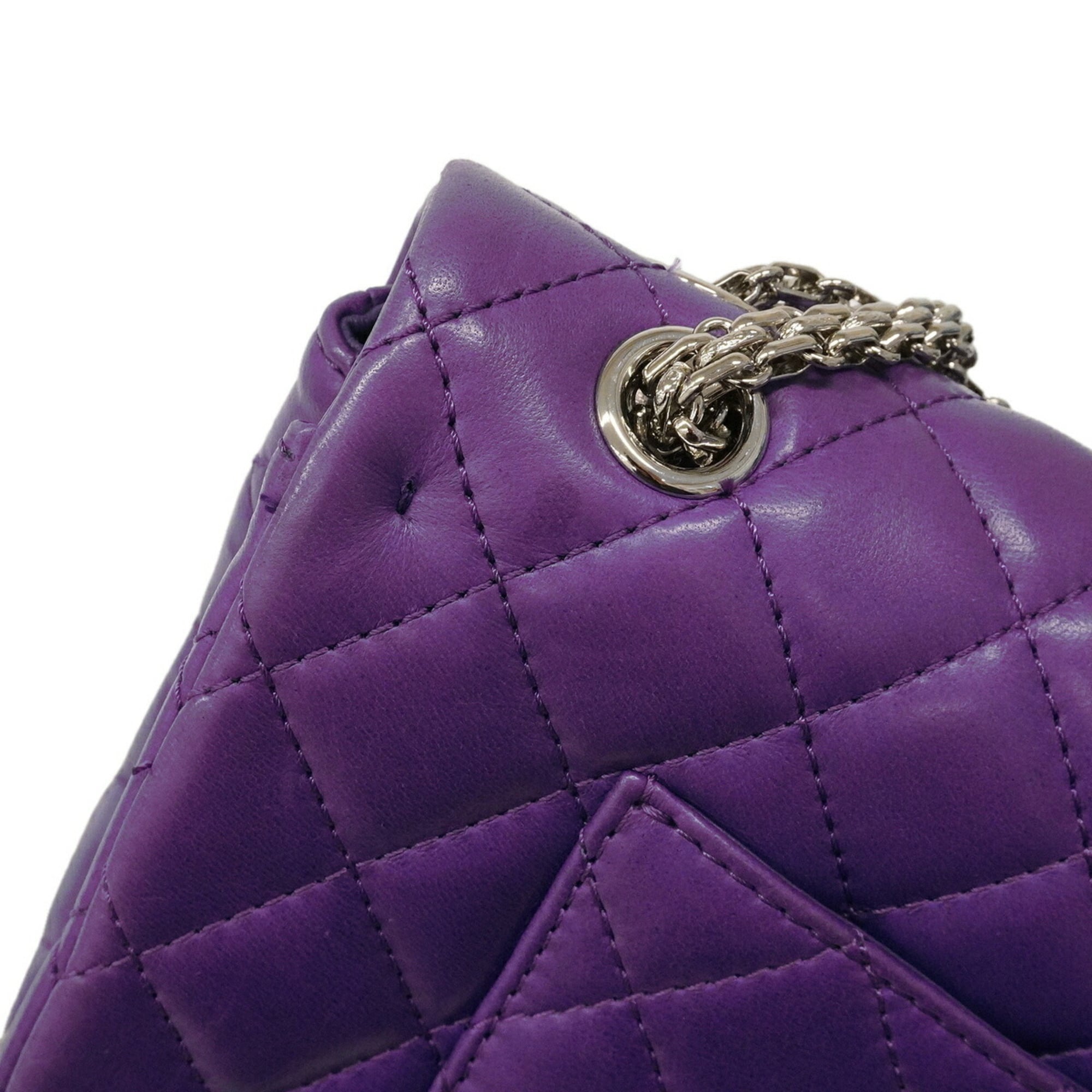 Chanel Purple Leather Shoulder Bag (Pre-Owned)