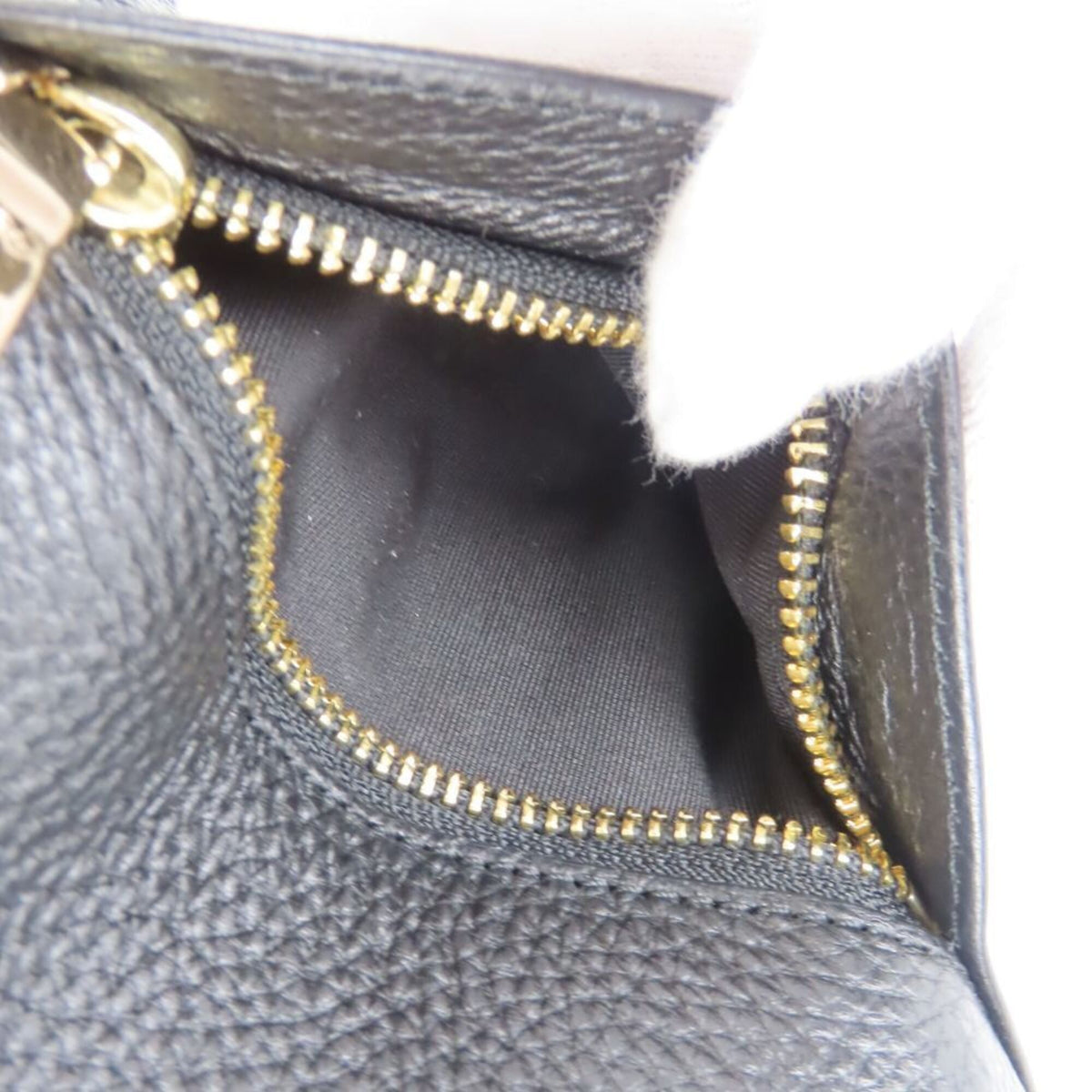 Coach Black Leather Shoulder Bag (Pre-Owned)