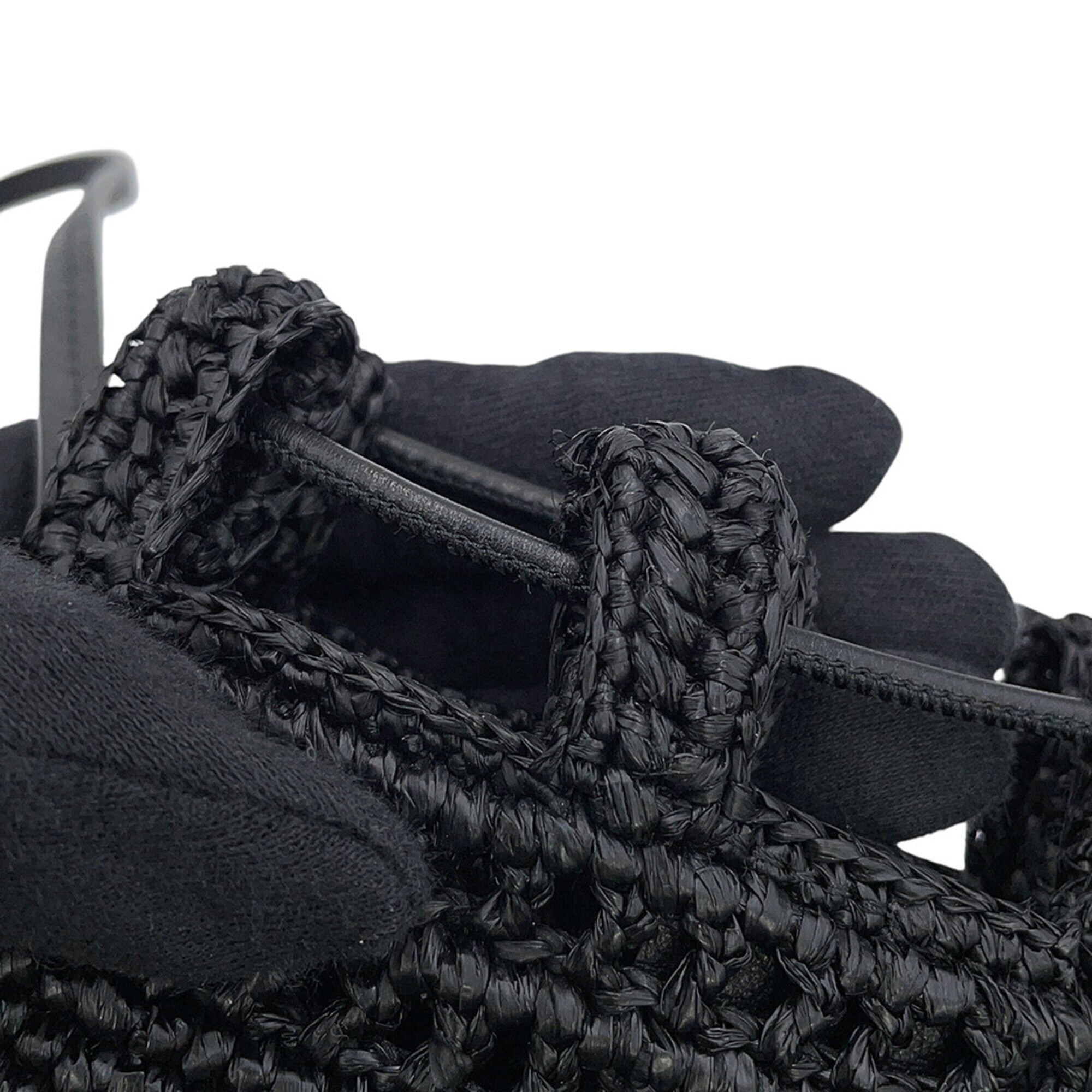 Loewe Black Raffia Handbag Shoulder Bag (Pre-Owned)
