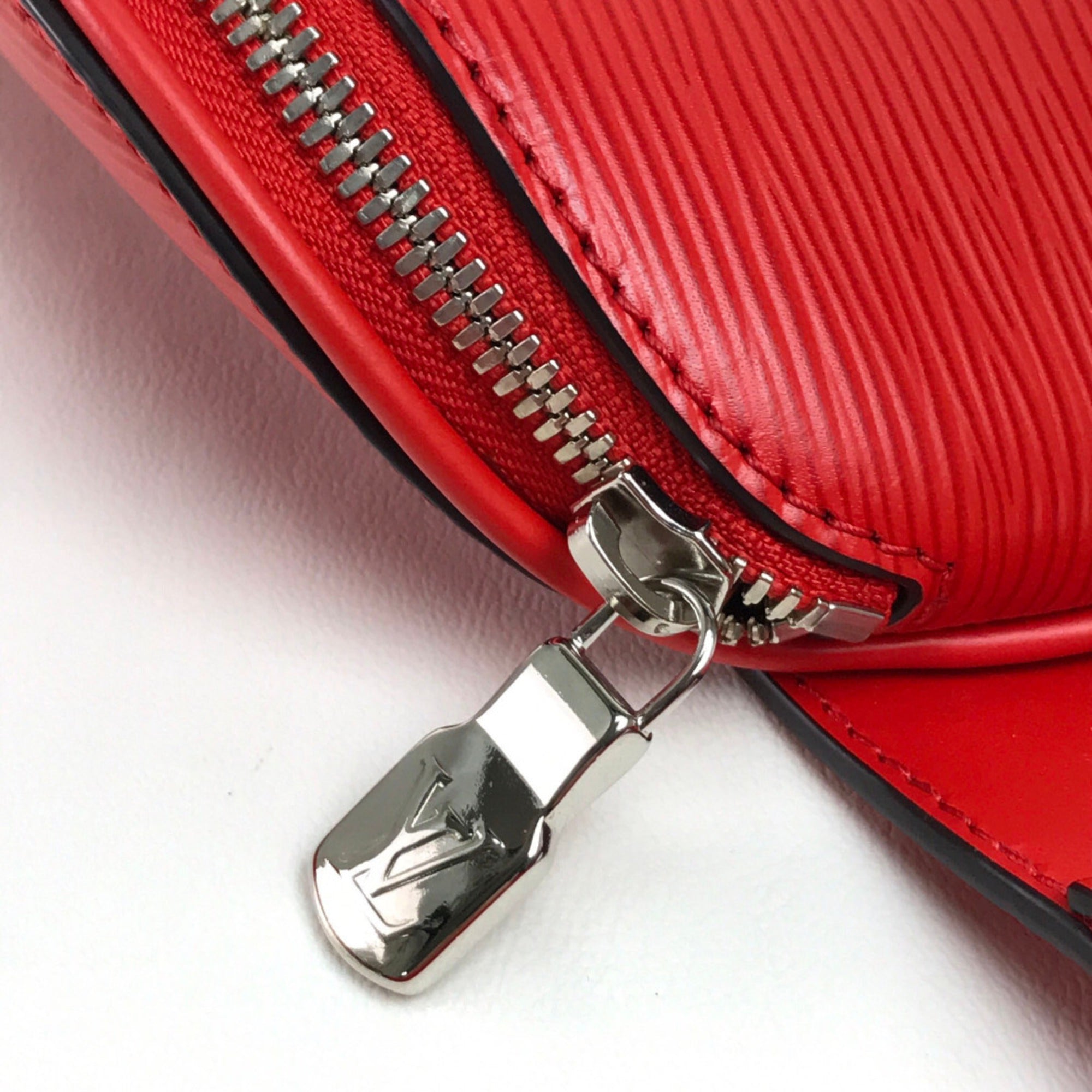 Louis Vuitton Red Leather Other (Pre-Owned)