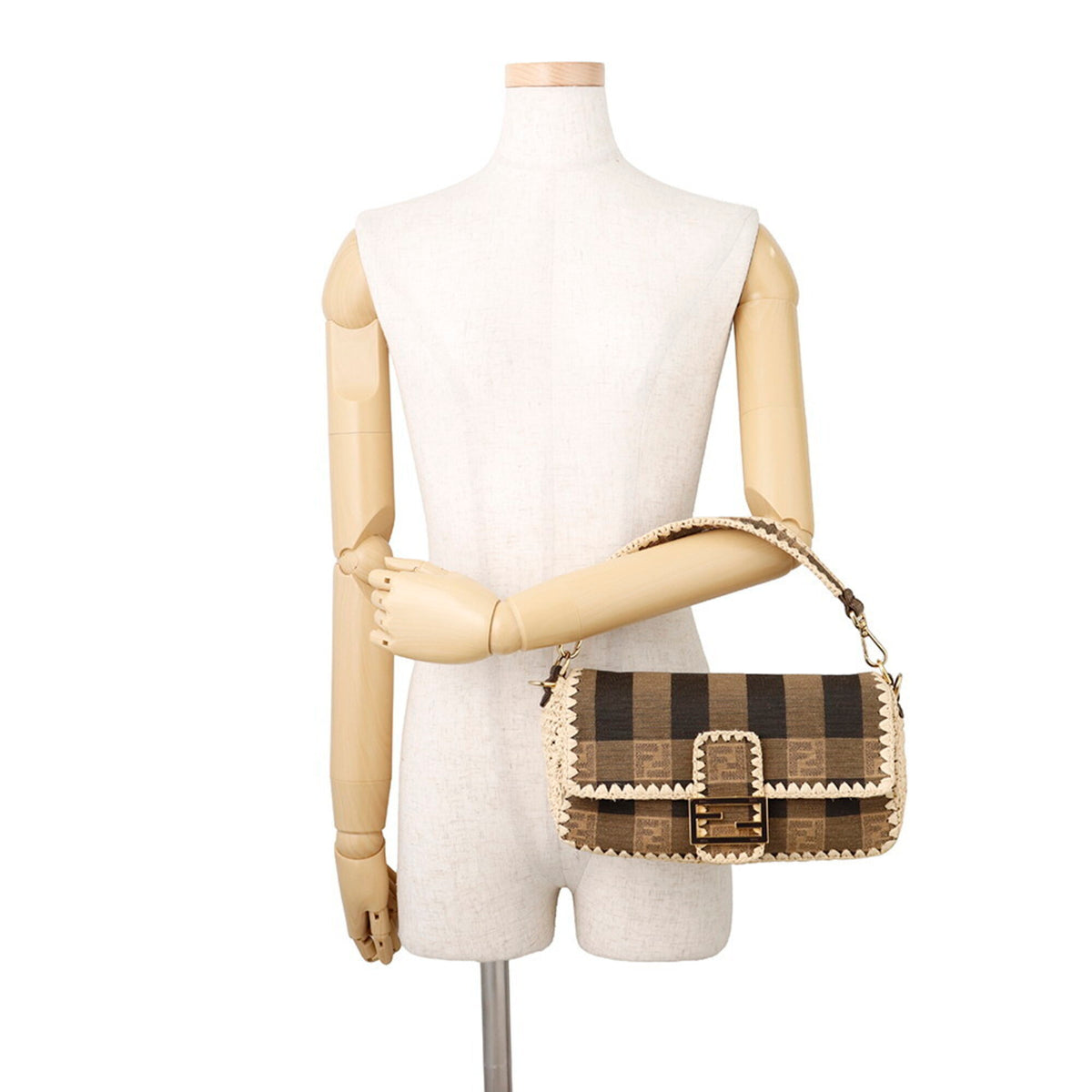 Fendi Beige Brown Raffia Canvas Handbag (Pre-Owned)