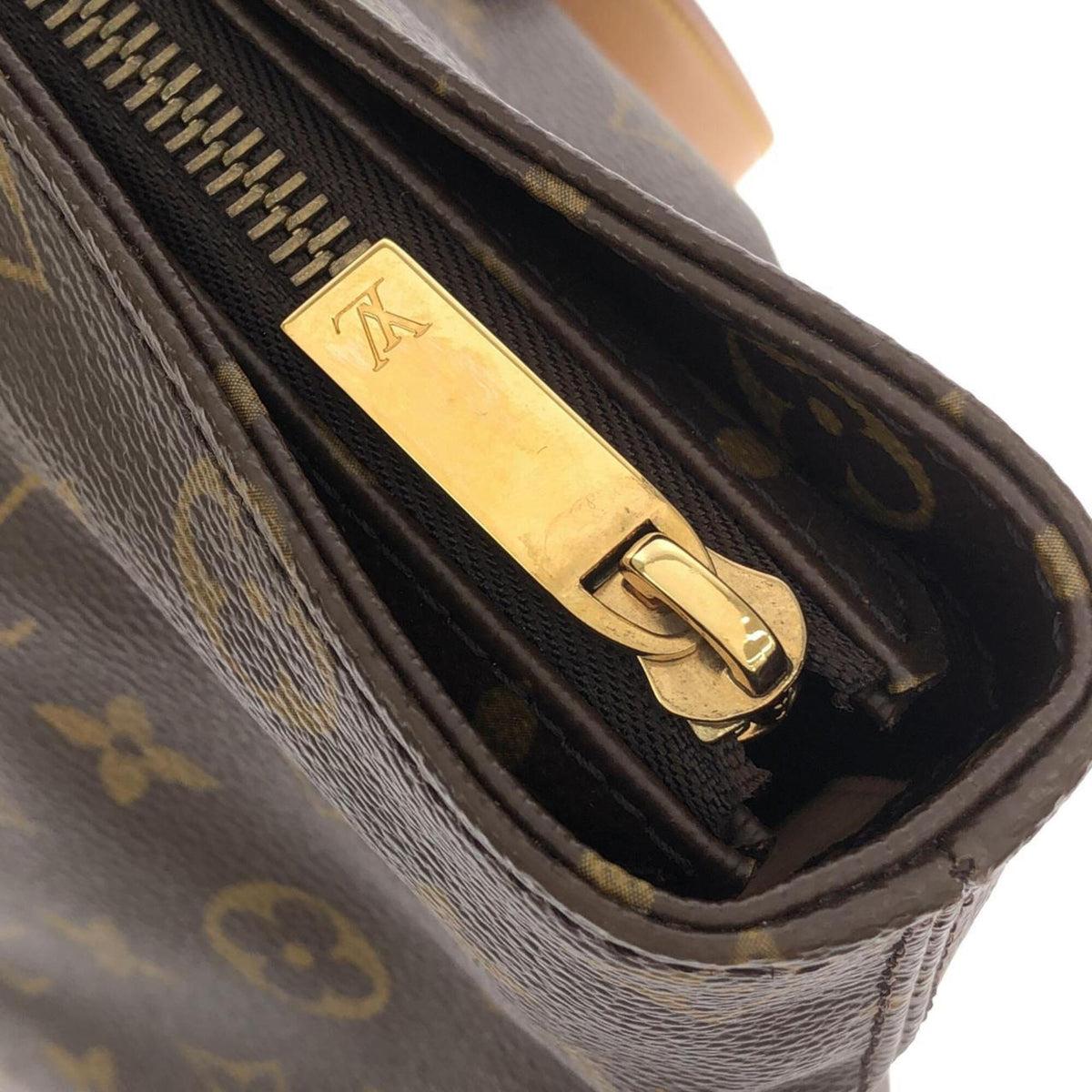 Louis Vuitton Marron Coated Canvas Handbag (Pre-Owned)