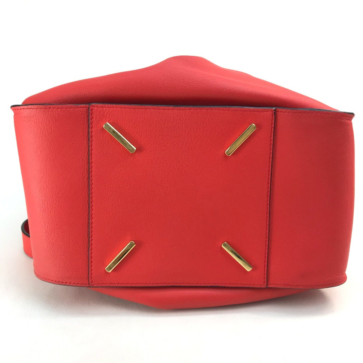 Loewe Red Leather Handbag (Pre-Owned)