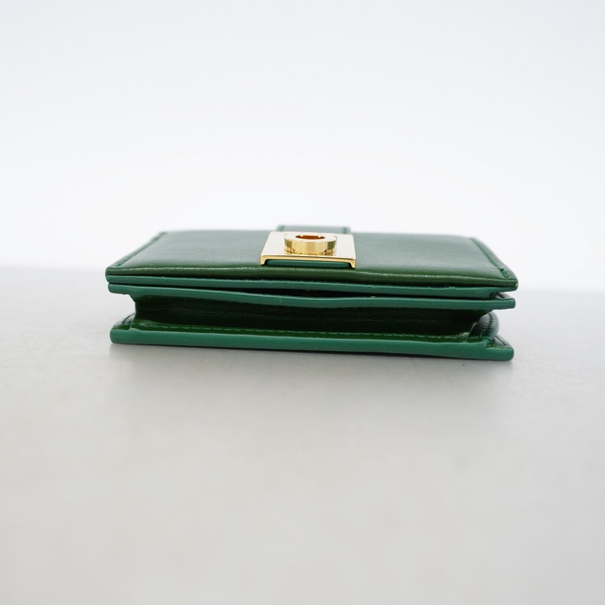 Salvatore Ferragamo Green Leather Wallet (Bi-Fold) (Pre-Owned)