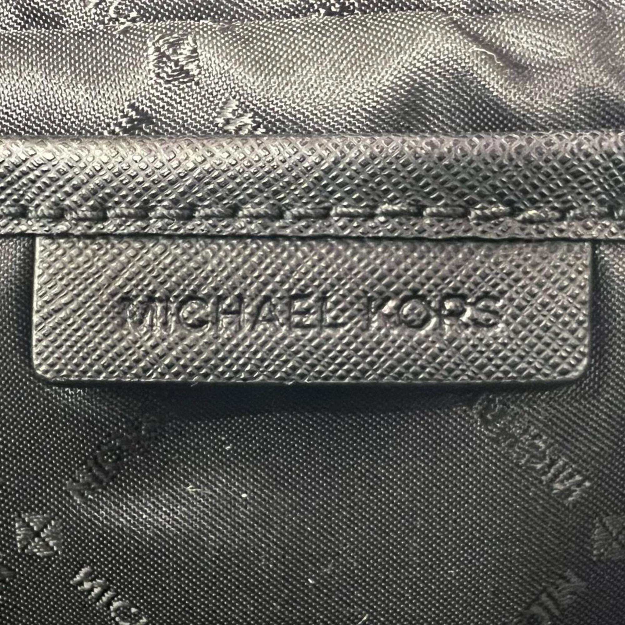 Michael Kors Black Leather Shoulder Bag (Pre-Owned)