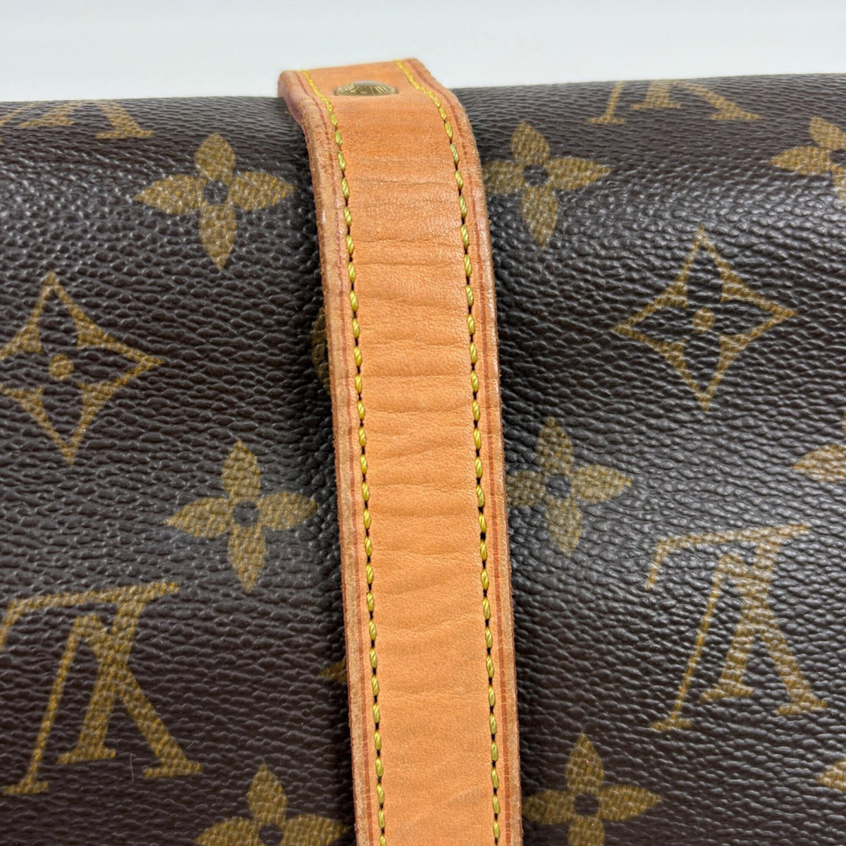Louis Vuitton Brown Monogram Shoulder Bag (Pre-Owned)