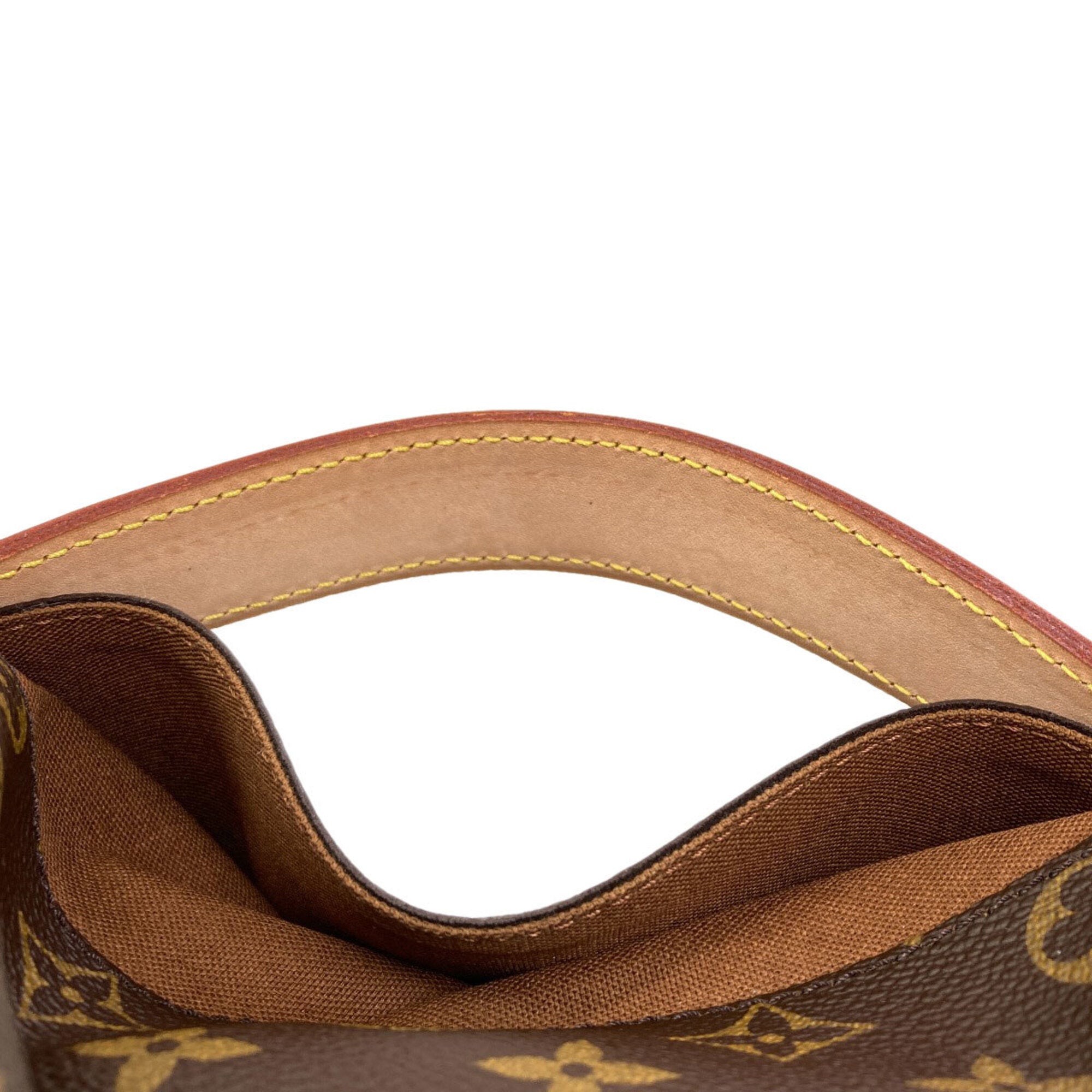 Louis Vuitton Monogram Monogram Shoulder Bag (Pre-Owned)