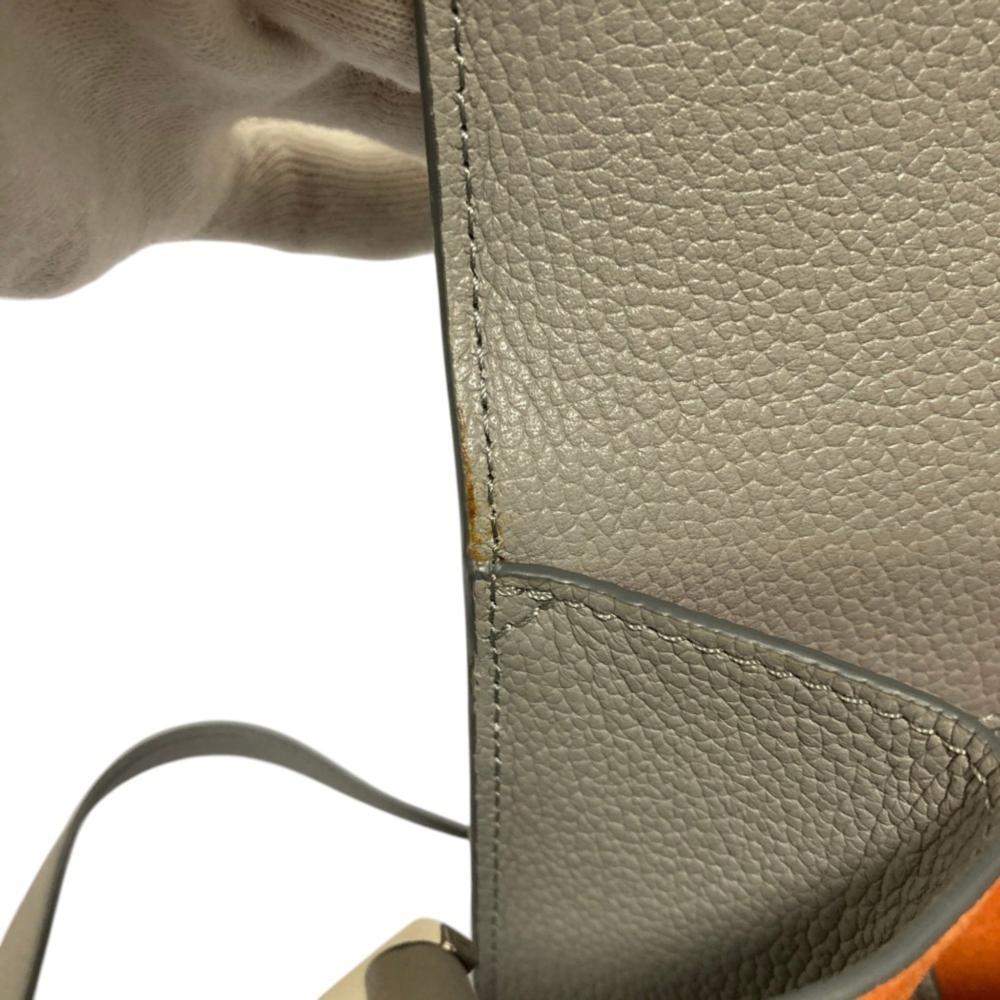 Mcm Gray Leather Shoulder Bag (Pre-Owned)