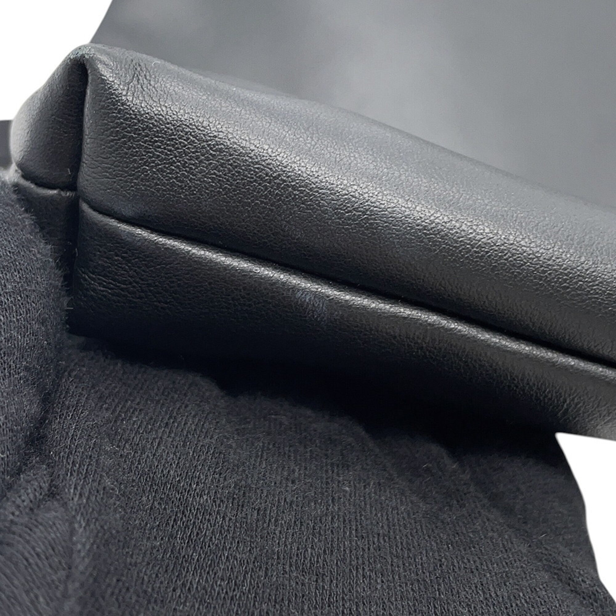 Prada Black Handbag Shoulder Bag (Pre-Owned)