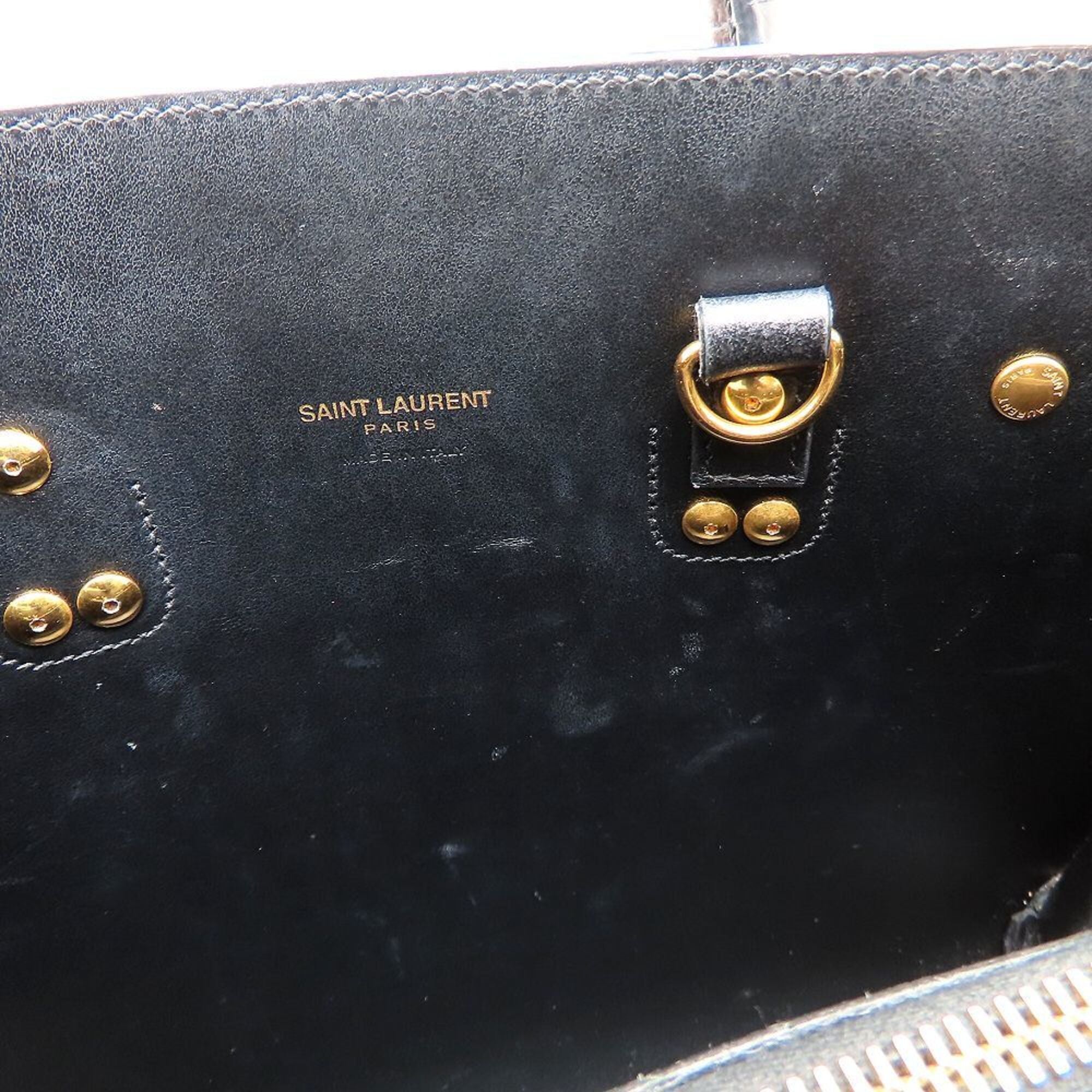 Yves Saint Laurent Black Leather Handbag (Pre-Owned)