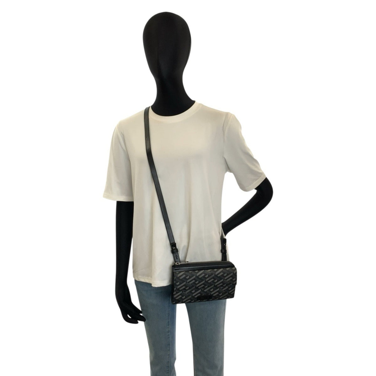 Versace Black Pvc Shoulder Bag (Pre-Owned)