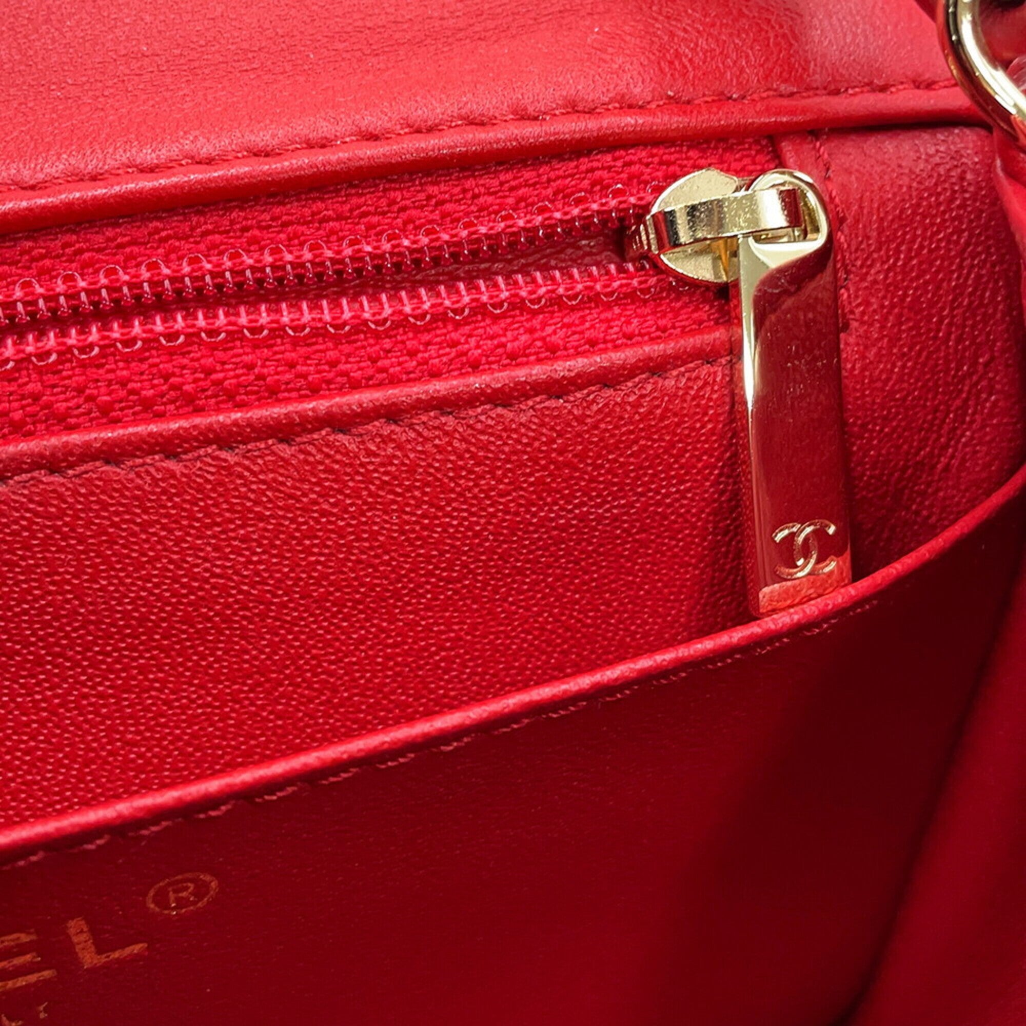 Chanel Matelasse Red Color Leather Handbag Shoulder Bag (Pre-Owned)