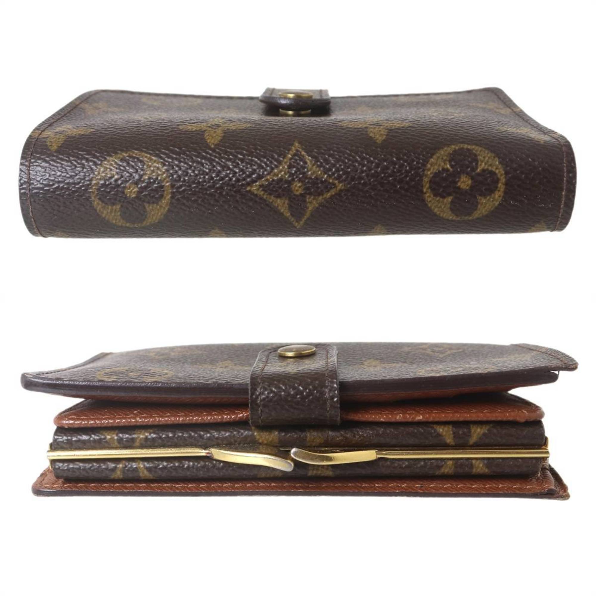 Louis Vuitton Monogram Monogram Wallet (Bi-Fold) (Pre-Owned)