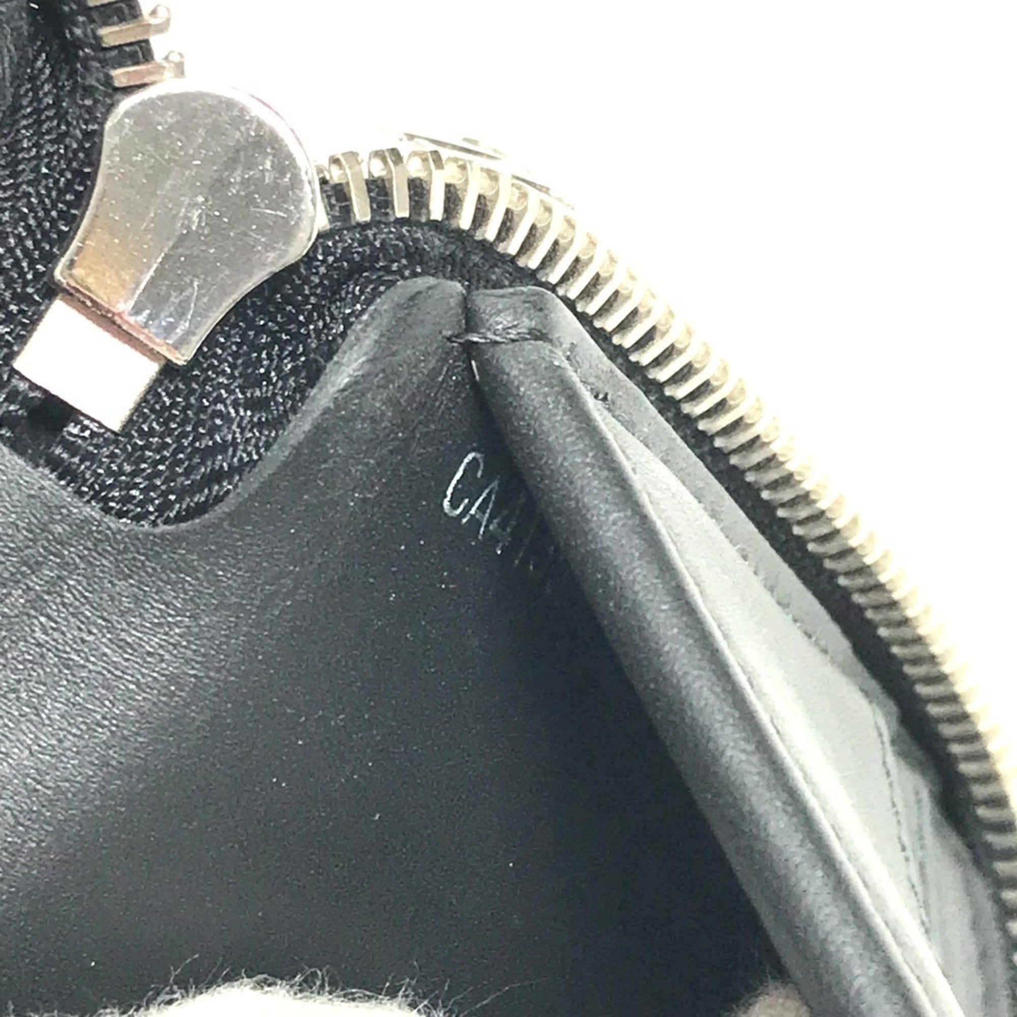 Louis Vuitton Black Noir Long Wallet (Bi-Fold) (Pre-Owned)