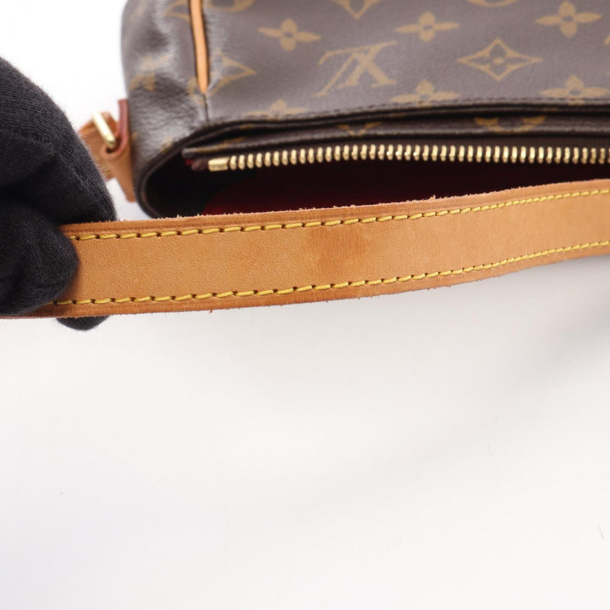 Louis Vuitton Brown Coated Canvas Leather Handbag Shoulder Bag (Pre-Owned)