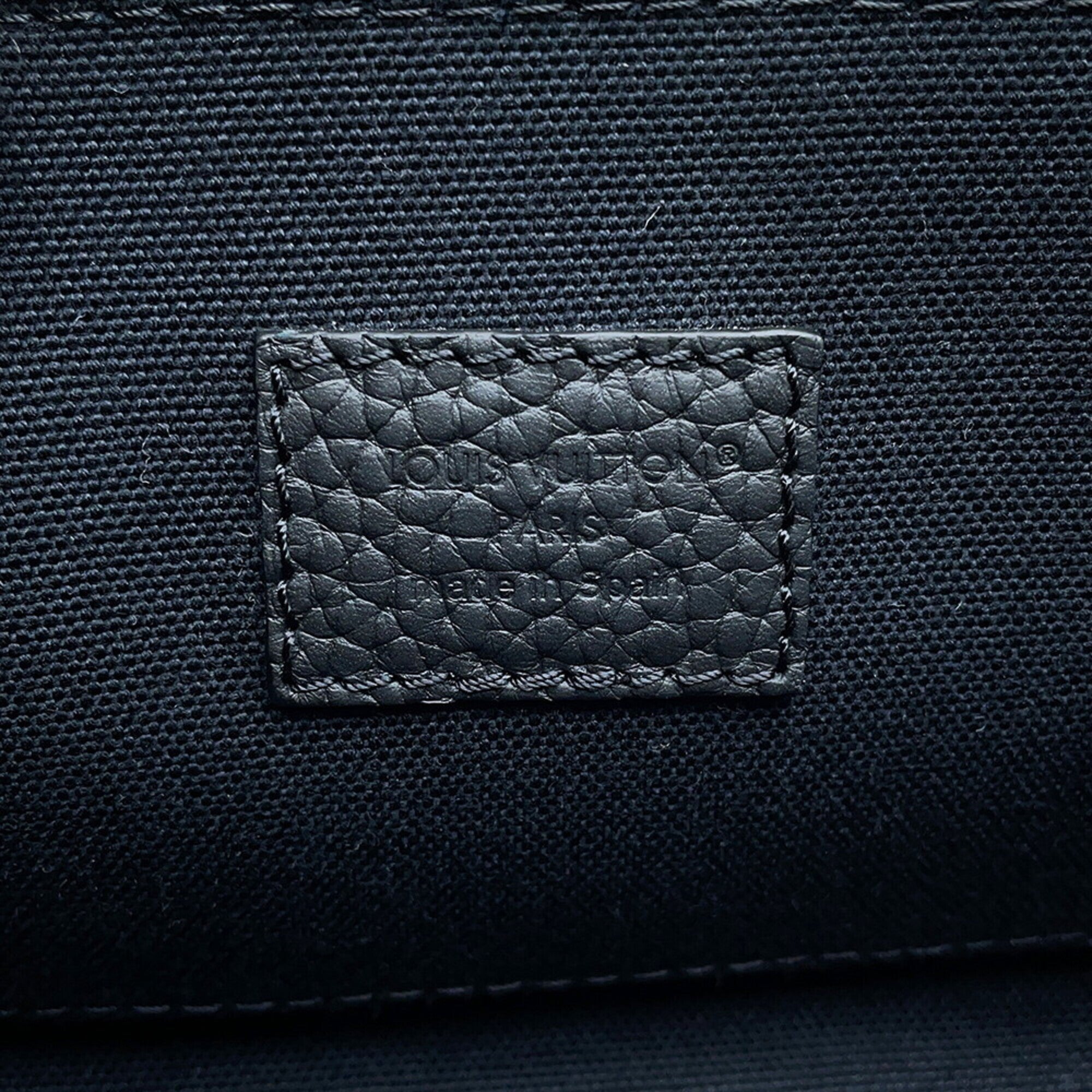 Louis Vuitton Taurillon Black Noir Handbag Shoulder Bag (Pre-Owned)