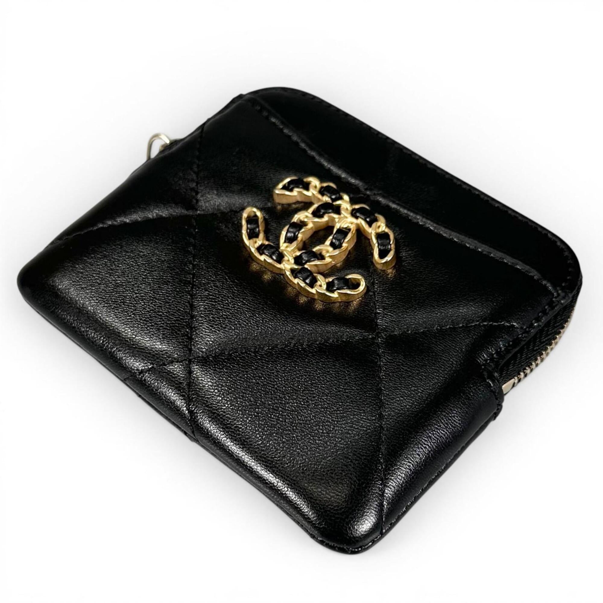 Chanel Gold Black Leather Coin Purse/Coin Case (Pre-Owned)