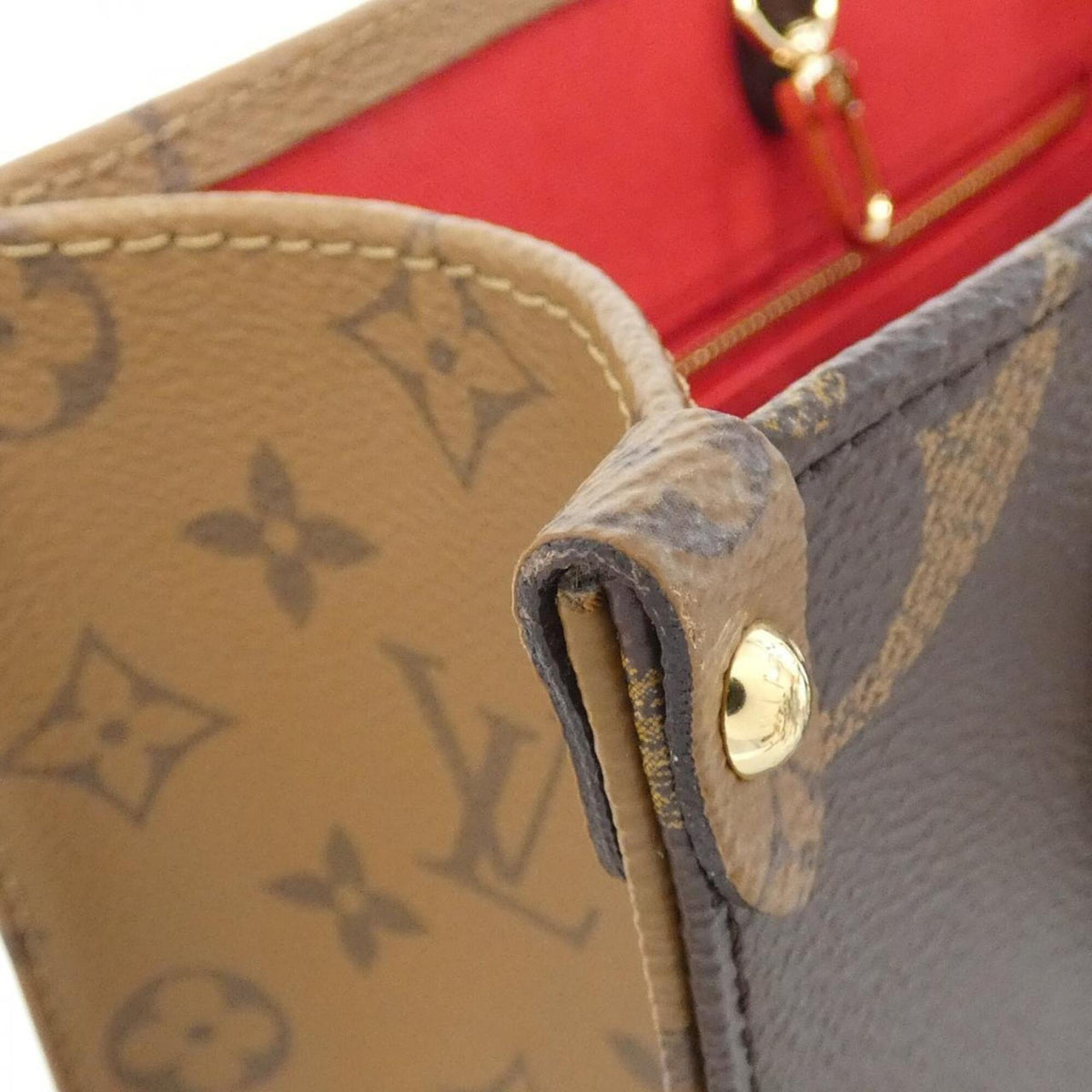 Louis Vuitton Marron Coated Canvas Handbag Pouch (Pre-Owned)